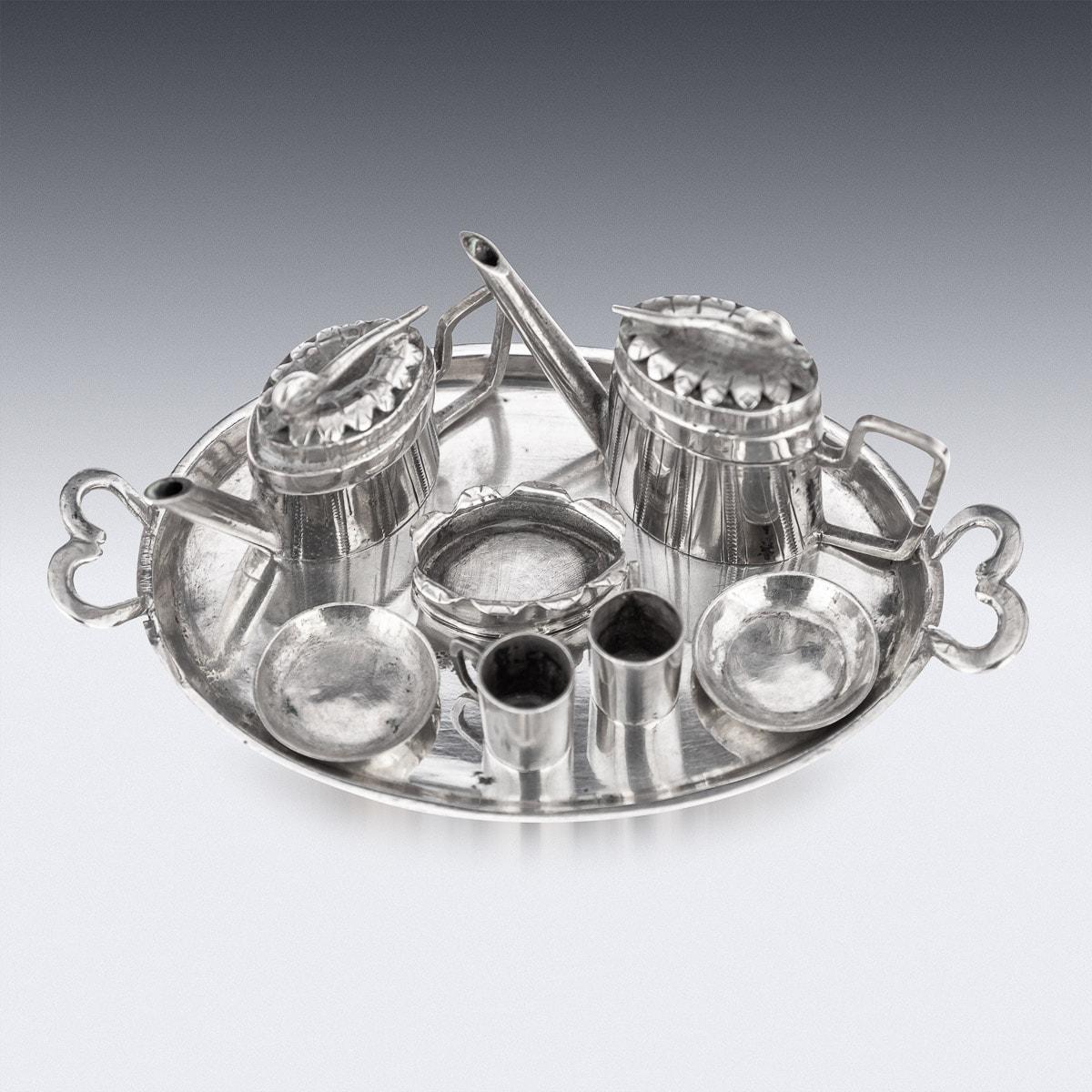 19th Century German Miniature Silver Tea & Coffee Service, c.1860 In Good Condition For Sale In Royal Tunbridge Wells, Kent