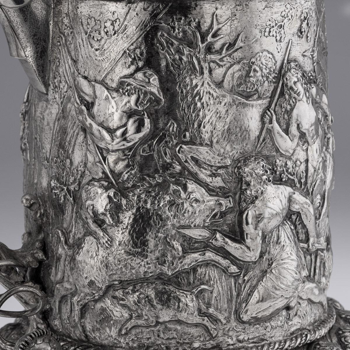 19th Century German Monumental Solid Silver Tankard, Neresheimer, Hanau c.1890 For Sale 10