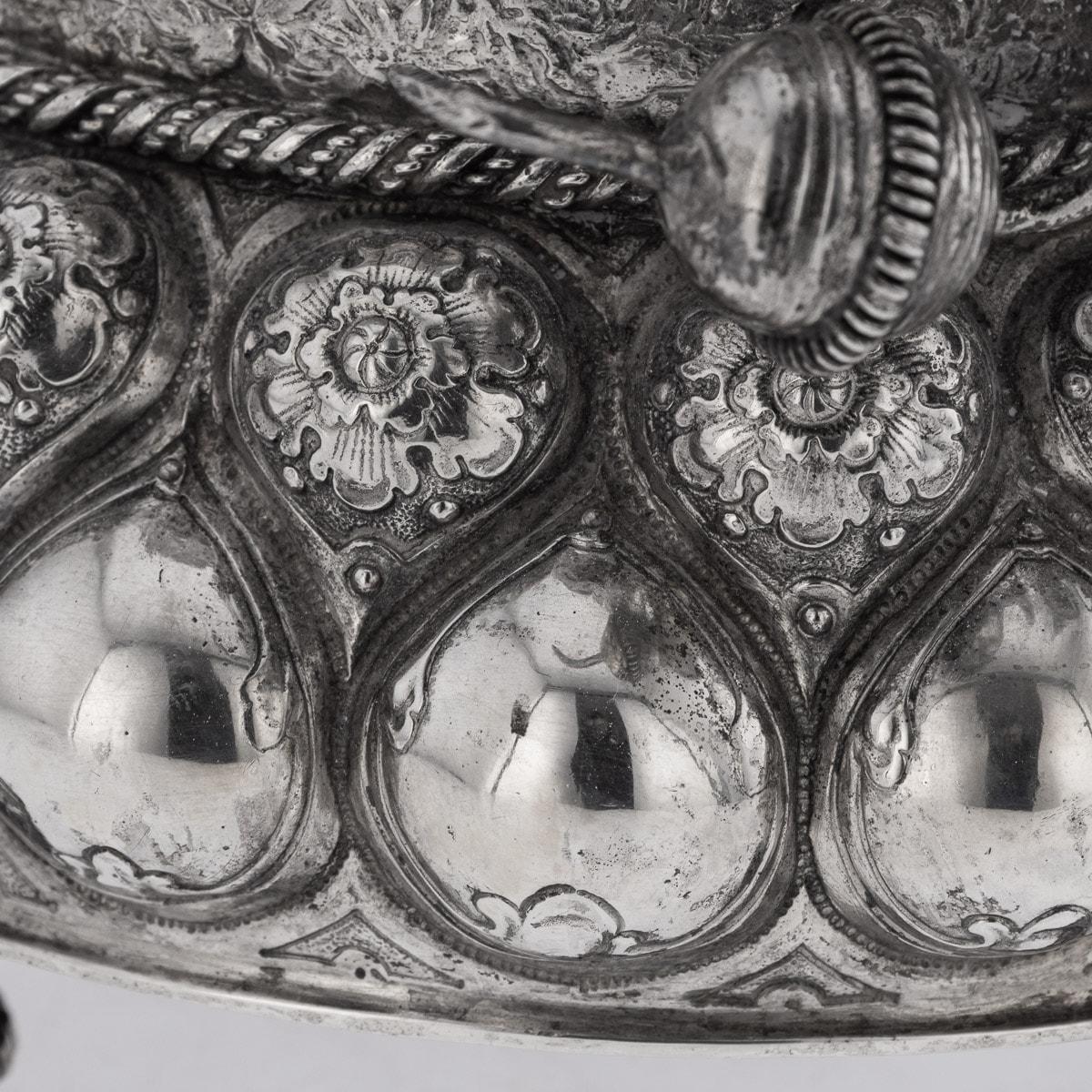 19th Century German Monumental Solid Silver Tankard, Neresheimer, Hanau c.1890 For Sale 15