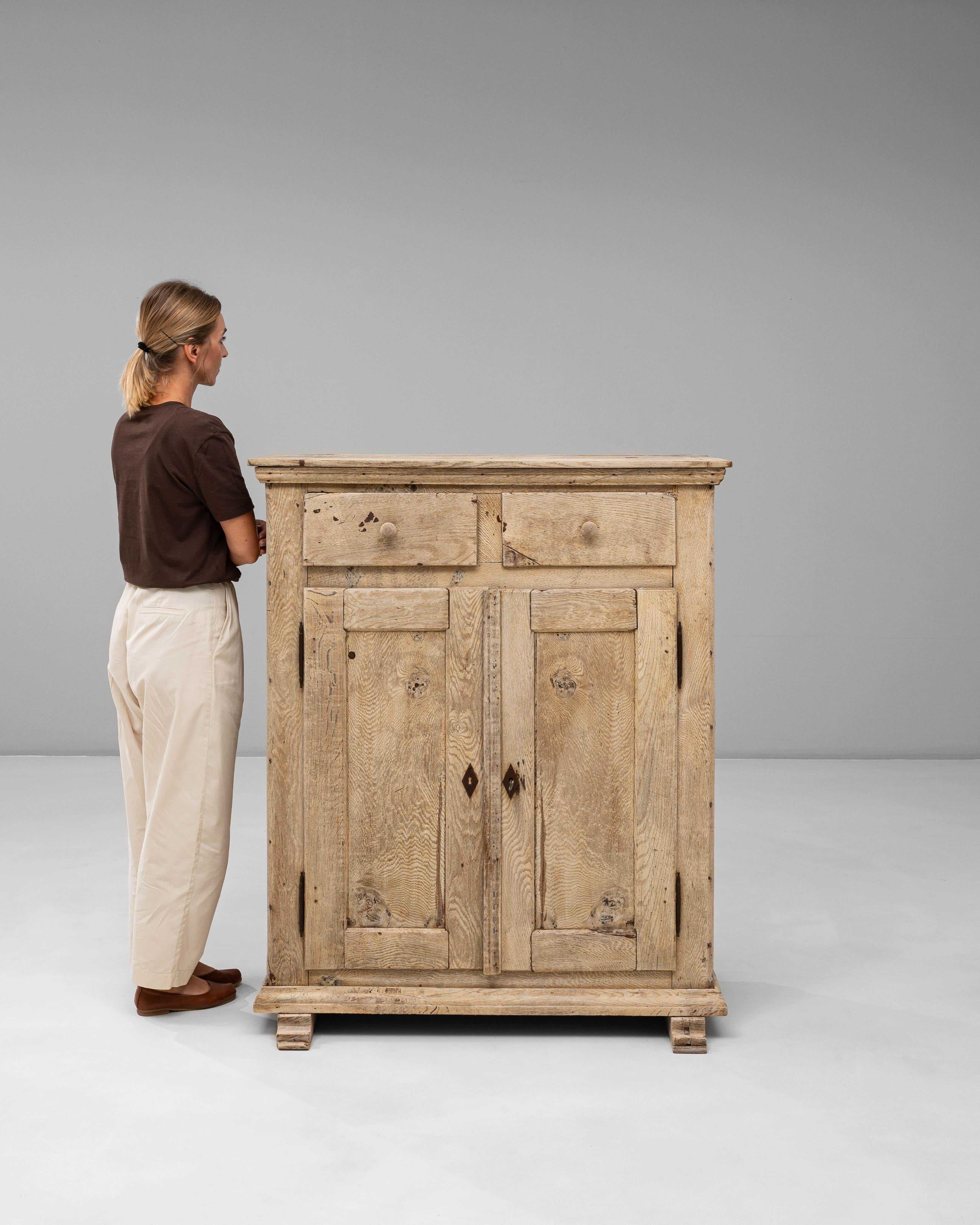 Buffet tedesco del XIX secolo in Oak con due cassetti in vendita 2