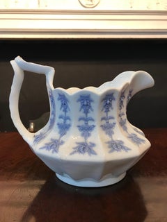 Pareja de jarras de porcelana azul y blanca alemanas del siglo XIX