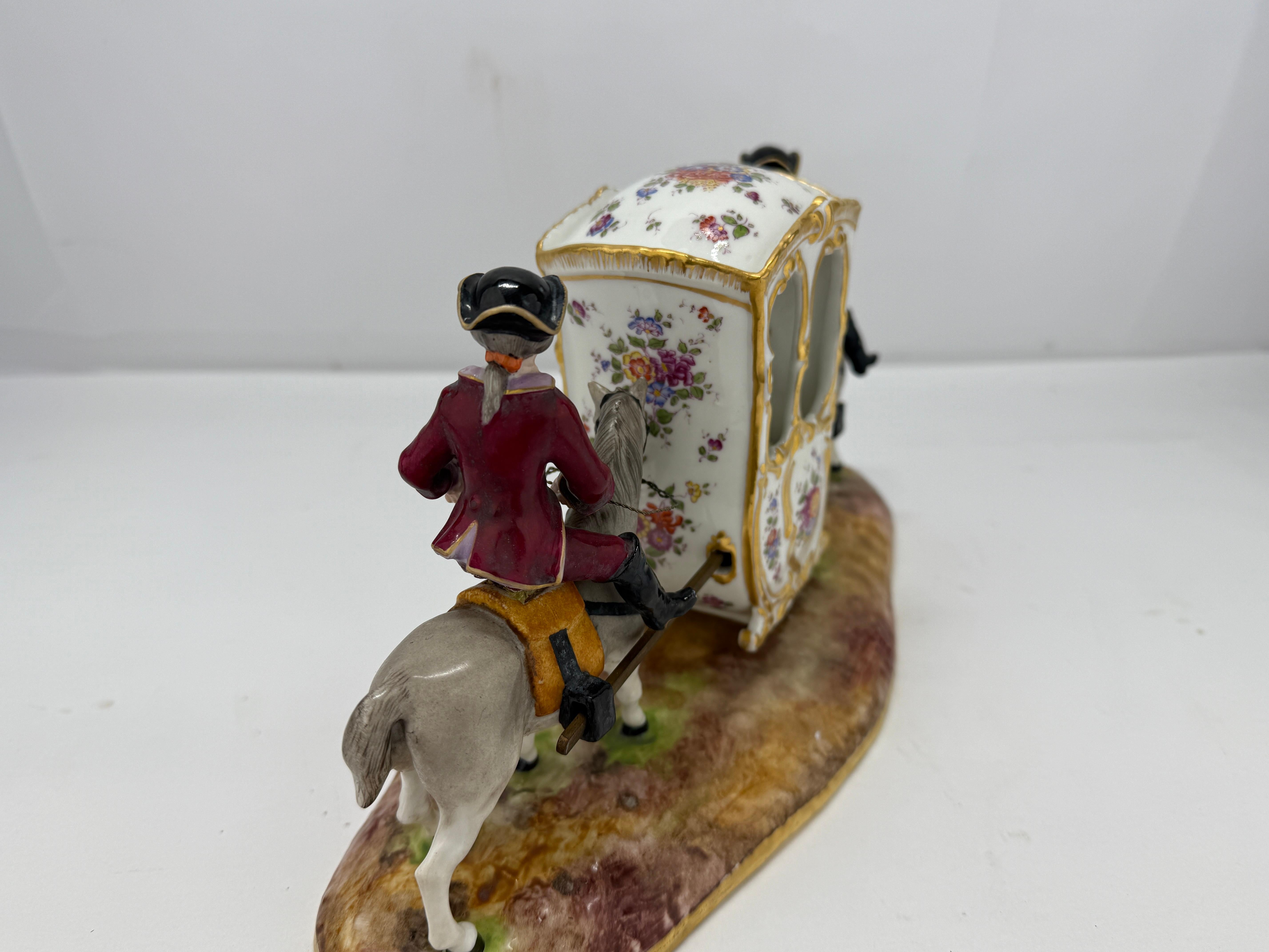 19th Century, German Porcelain Horse Drawn Sedan Chair & Riders by Samson & Cie For Sale 4