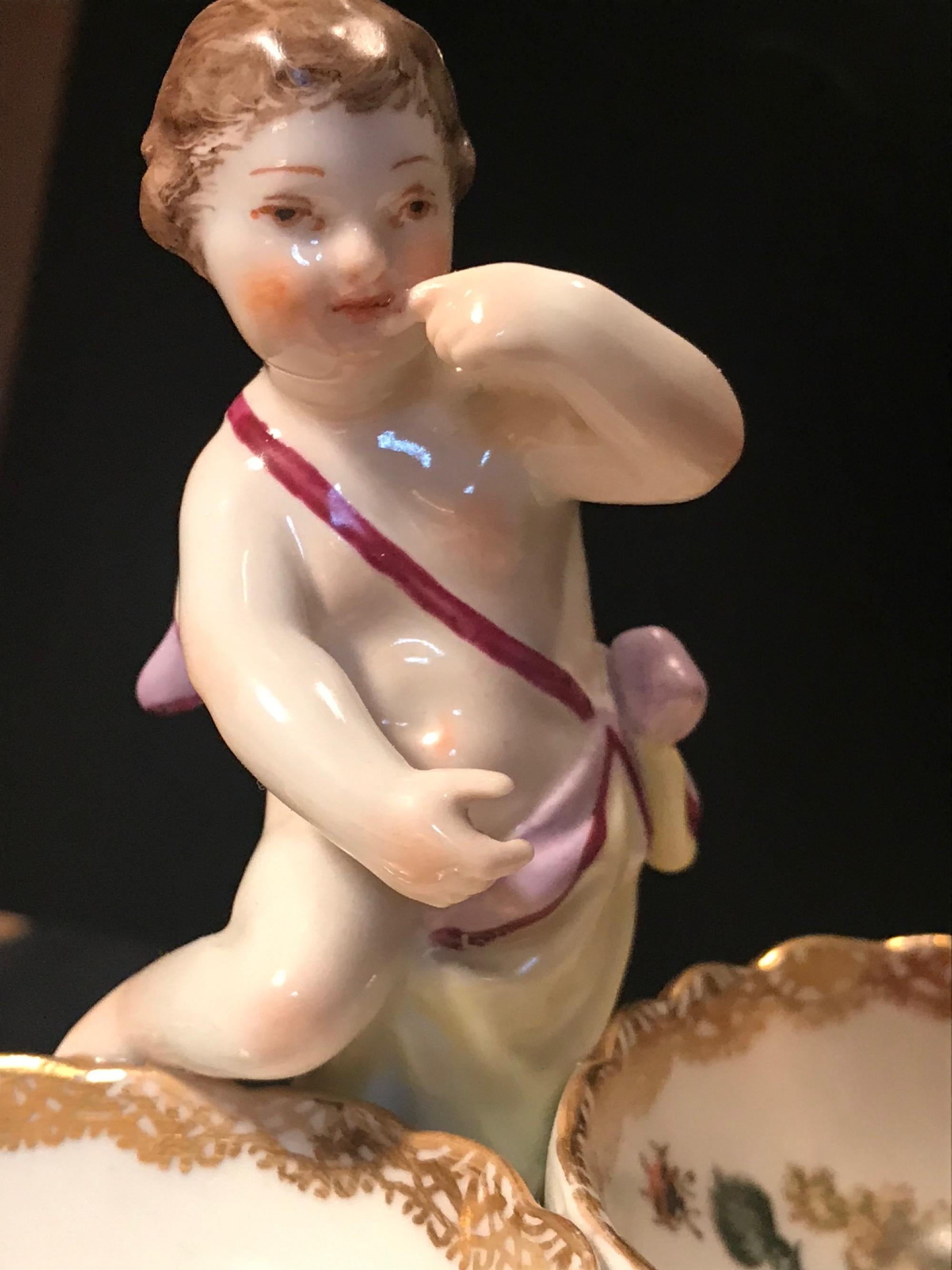 Sal Doble Pintada a Mano de Porcelana Alemana Kpm Berlin del Siglo XIX en venta 1