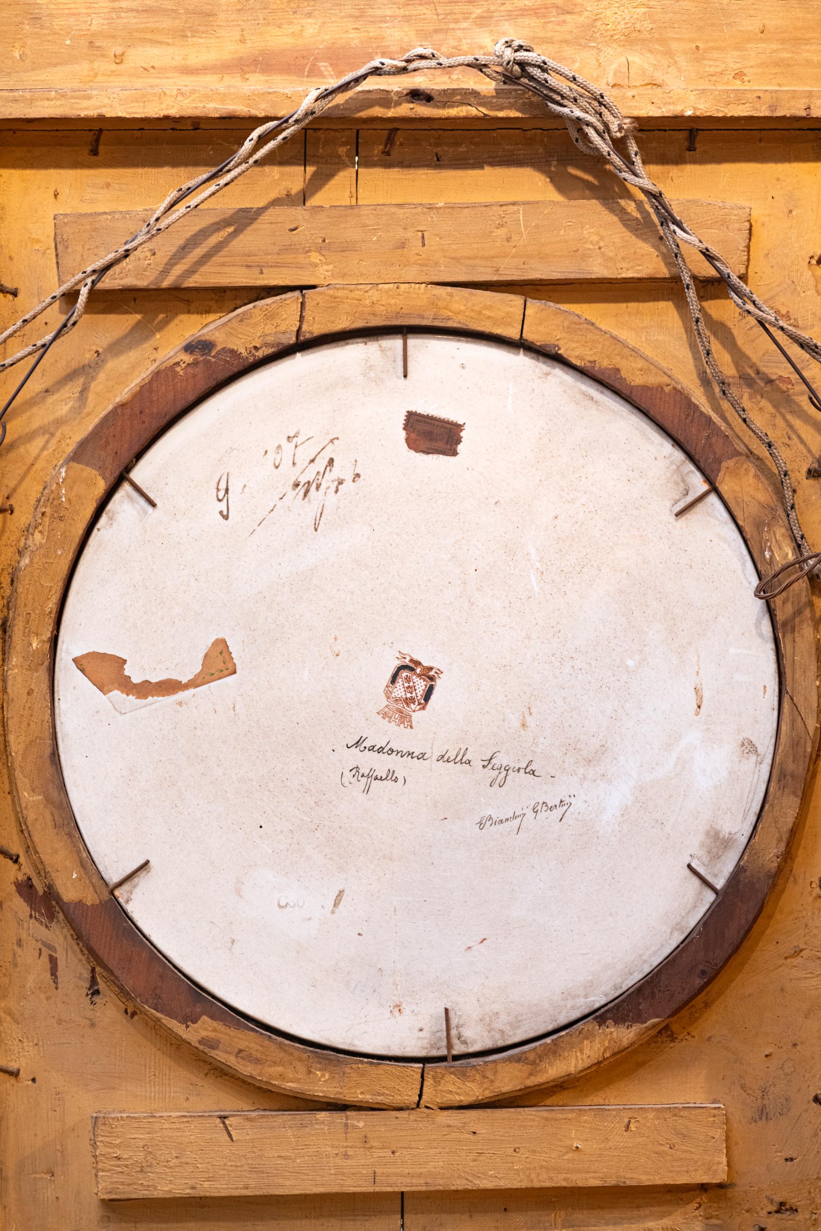 Placa Pintada de Porcelana Alemana del Siglo XIX De la Madonna Della Seggiola en venta 1