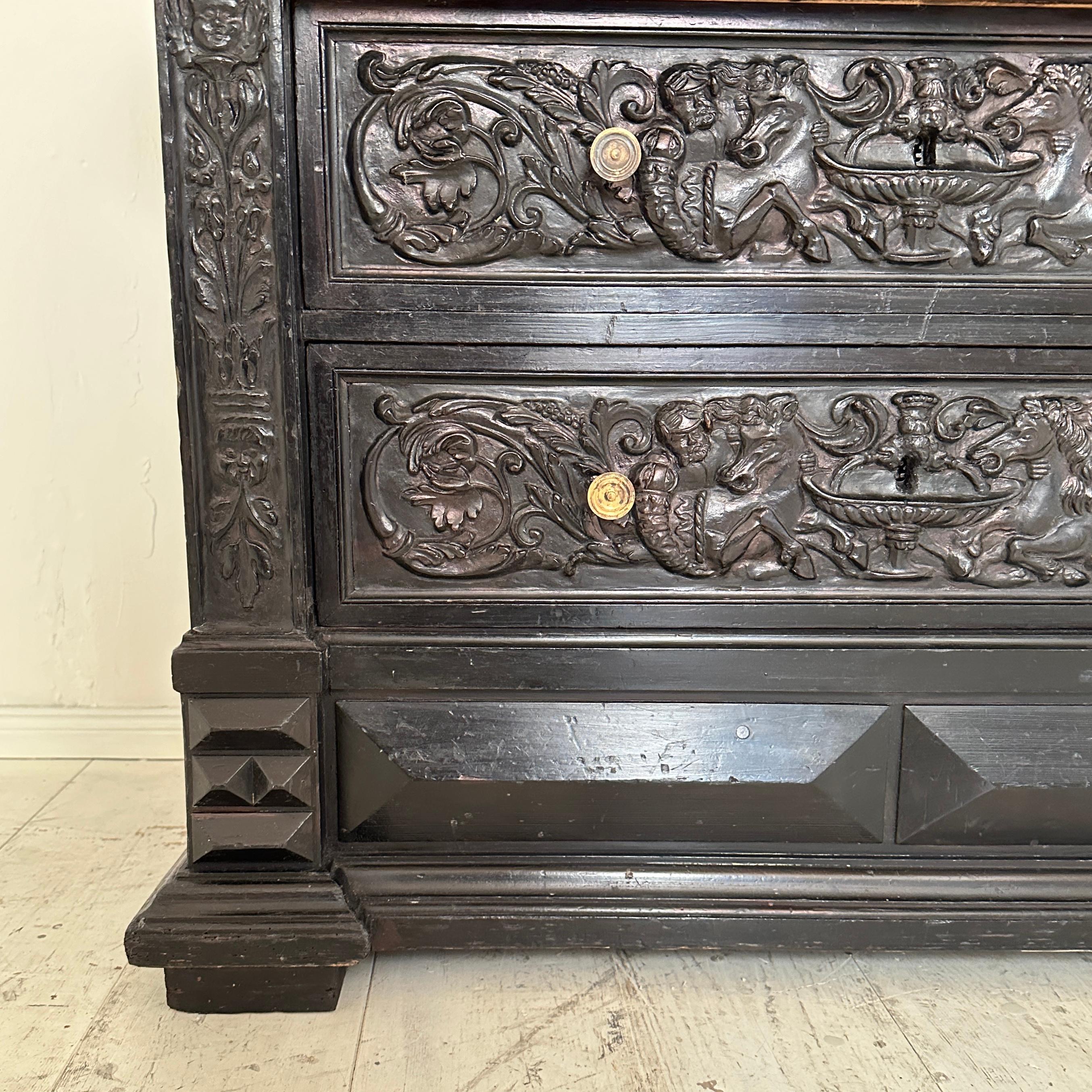19th Century German Renaissance-Style Chest of Drawers in Black, around 1880 In Good Condition For Sale In Berlin, DE