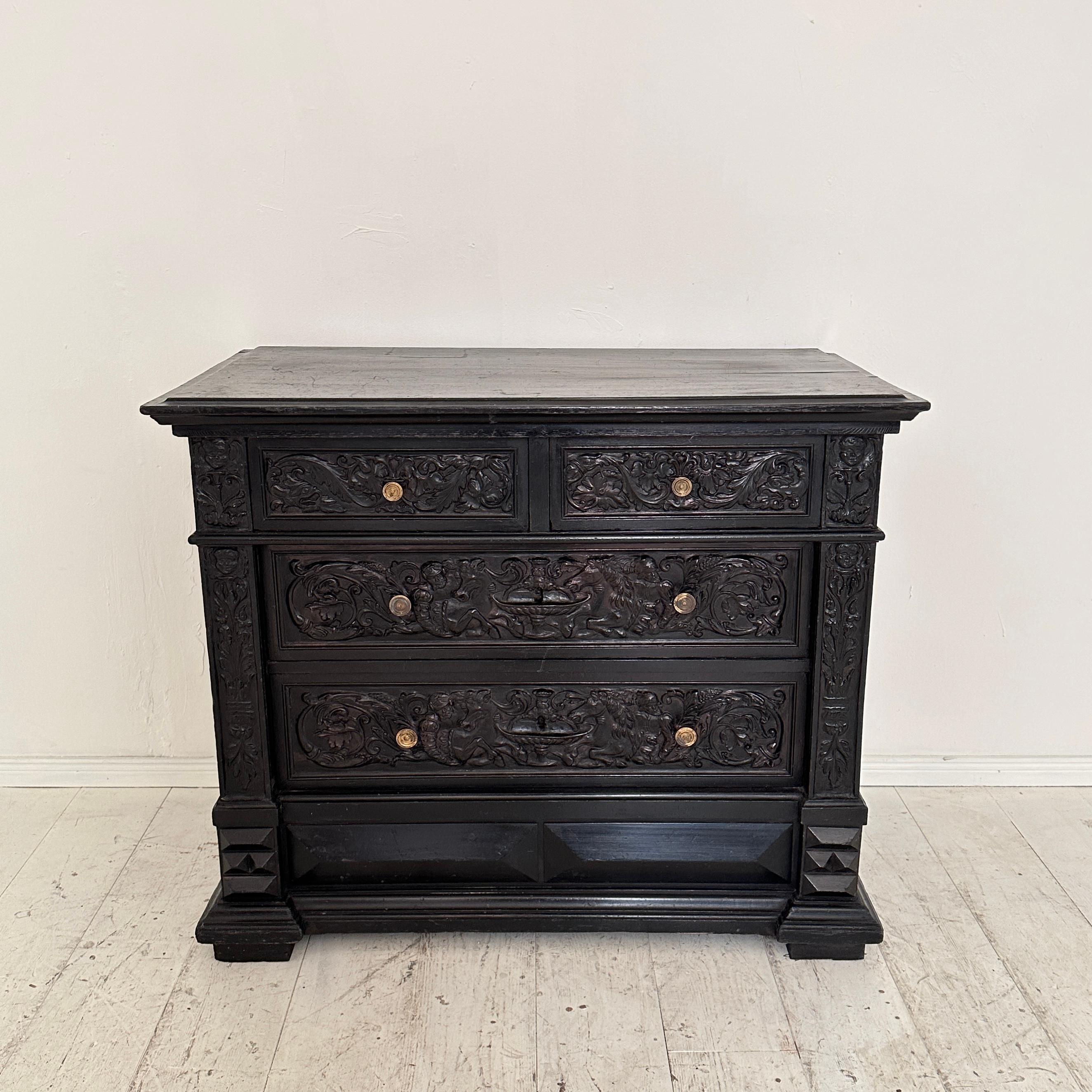 19th Century German Renaissance-Style Chest of Drawers in Black, around 1880 For Sale 2