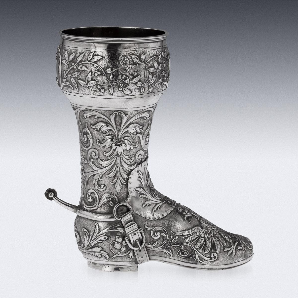 19th Century German Solid Silver Boot Shaped Drinking Cup, Hanau, circa 1890 2