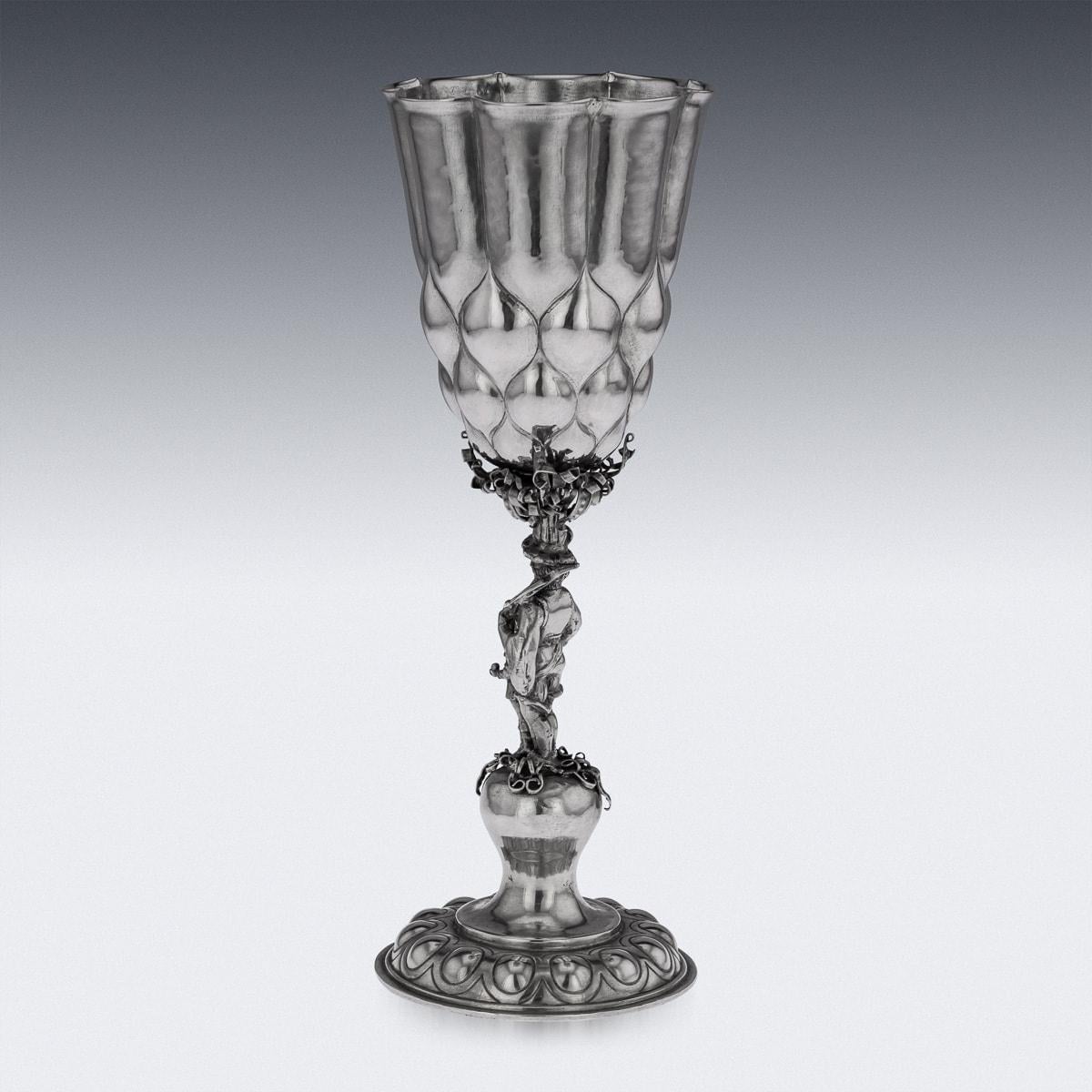 19th Century German Solid Silver Cup, Neresheimer & Sohne, c.1890 In Good Condition For Sale In Royal Tunbridge Wells, Kent