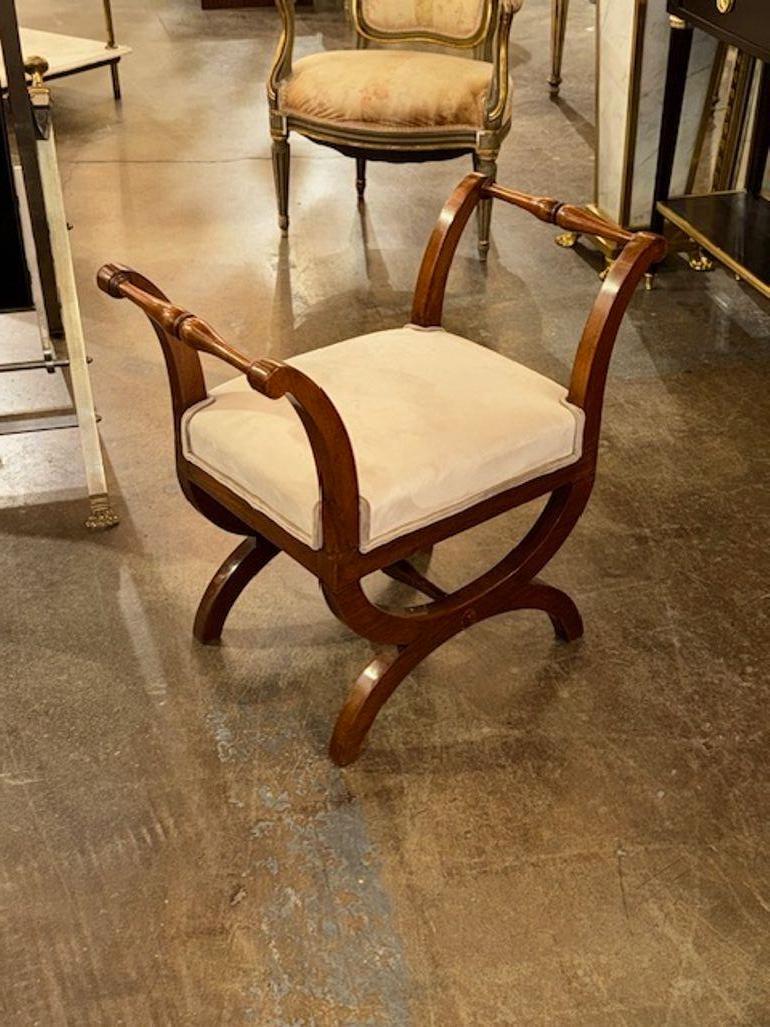 Panca Biedermeier in noce tedesca del XIX secolo In condizioni buone in vendita a Dallas, TX