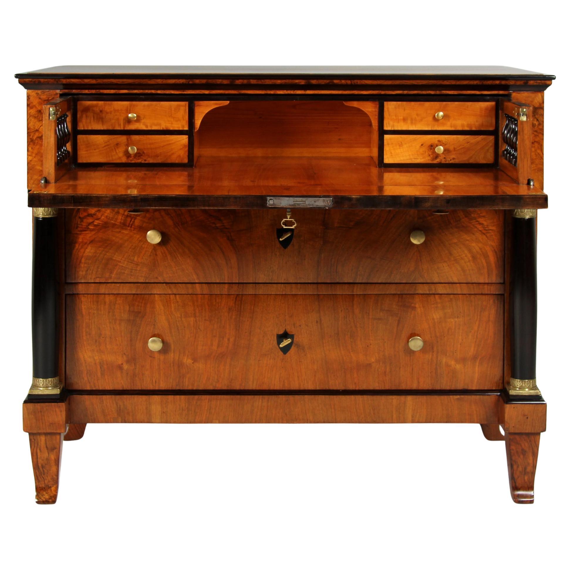 Scrivania tedesca del XIX secolo, Biedermeier Secretaire, circa 1825 in vendita