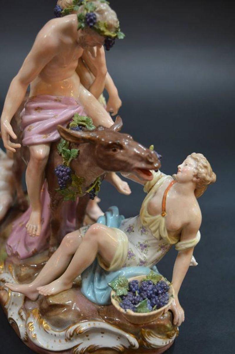 19th Century Germany Meissen Porcelain Grouping For Sale 2