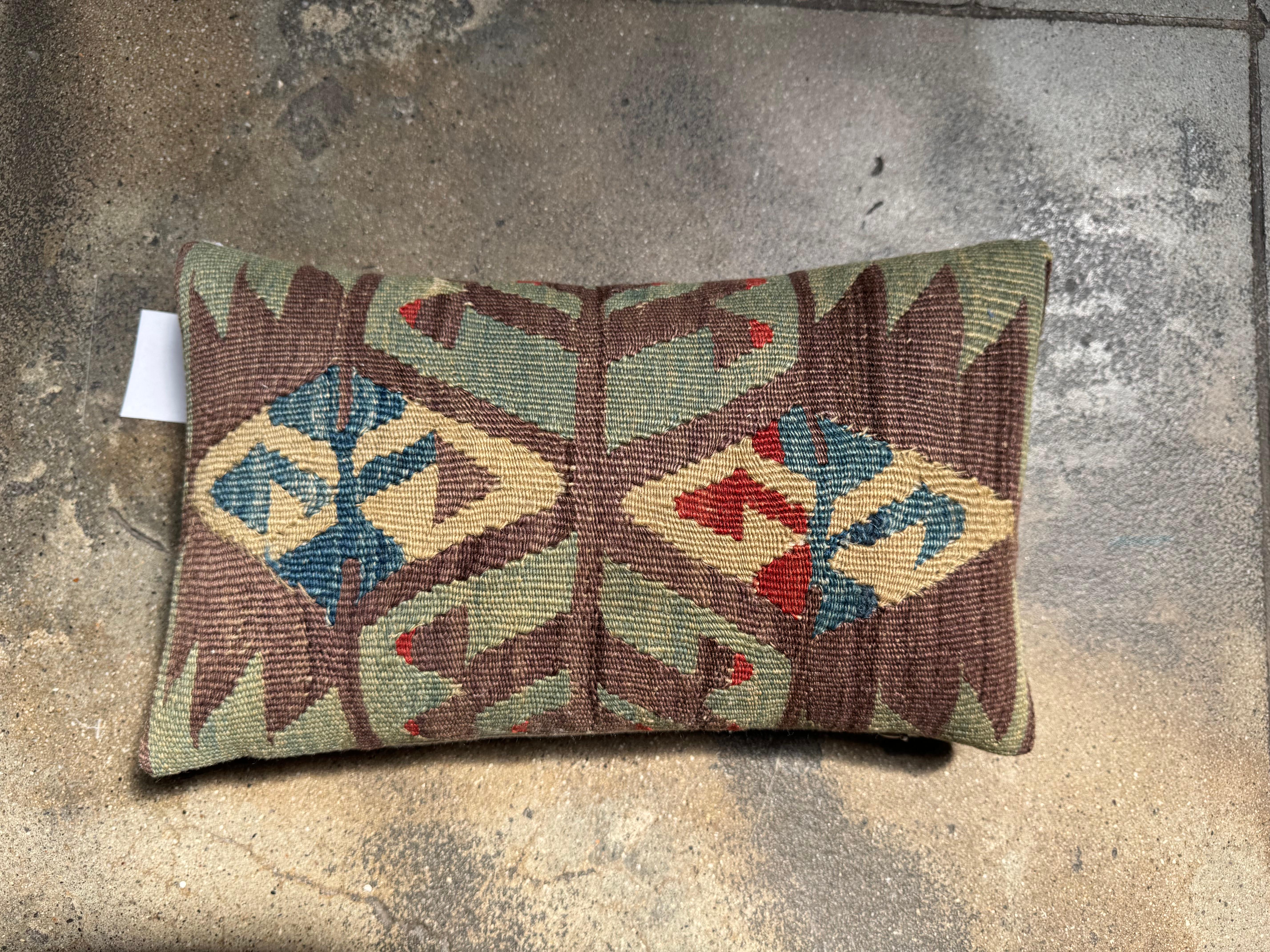 Persiano Cuscino Kilim Ghashghai del 19° secolo - Accento tribale in lana intrecciata a mano, 17