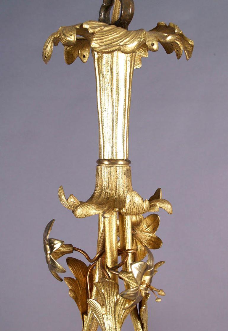 European 19th Century Gilded Bronze 12-Arm Candle Chandelier For Sale