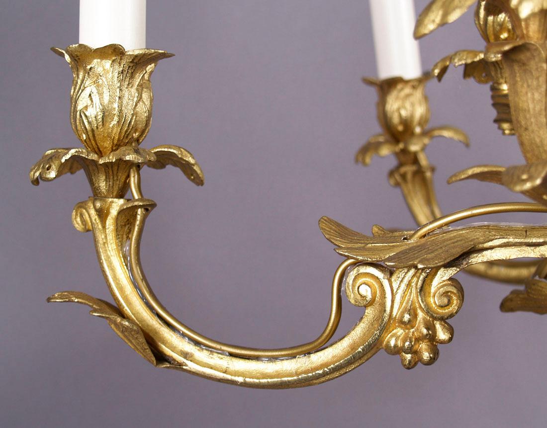 19th Century Gilded Bronze 12-Arm Candle Chandelier For Sale 2
