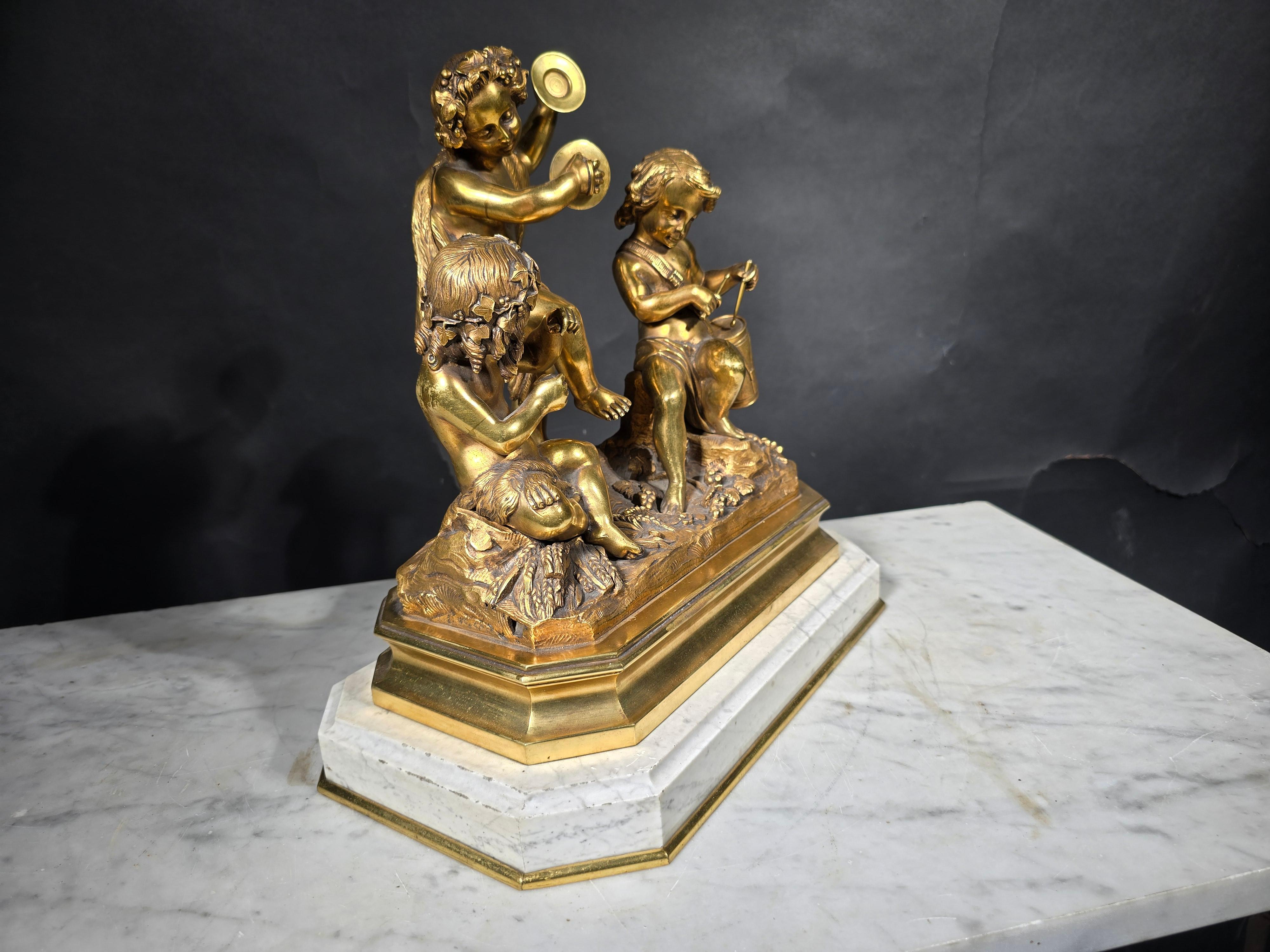 Gruppo scultoreo in bronzo dorato del XIX secolo In condizioni buone in vendita a Madrid, ES