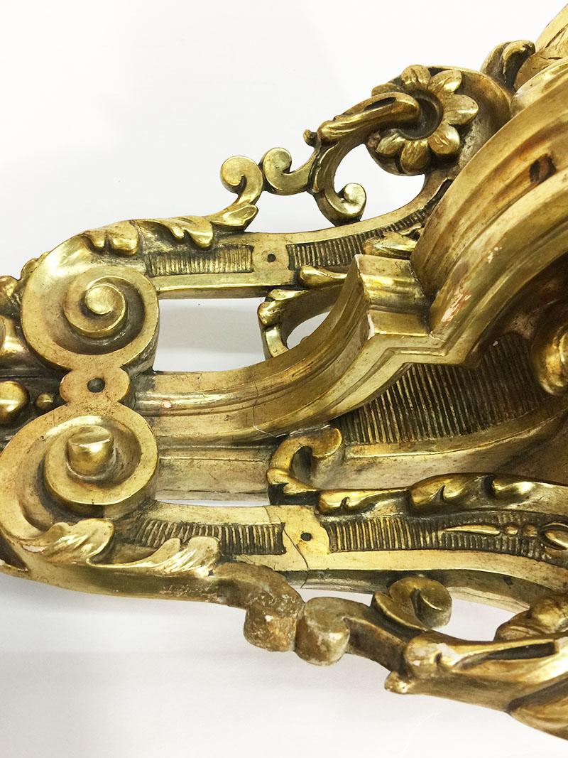 19th Century Gilded Corner Wall Bracket In Good Condition For Sale In Delft, NL