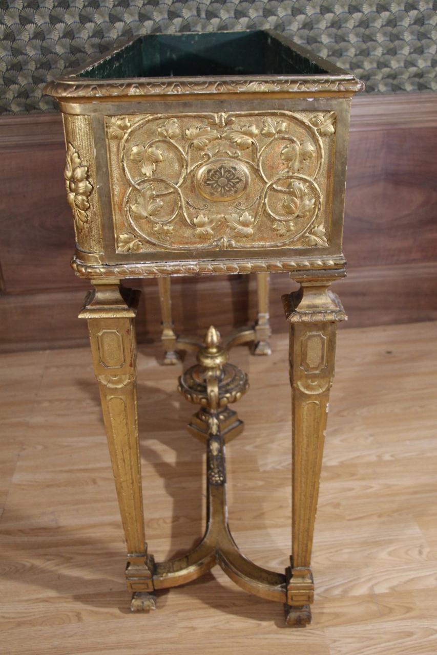 19th Century Gilded Wood Planter For Sale 2