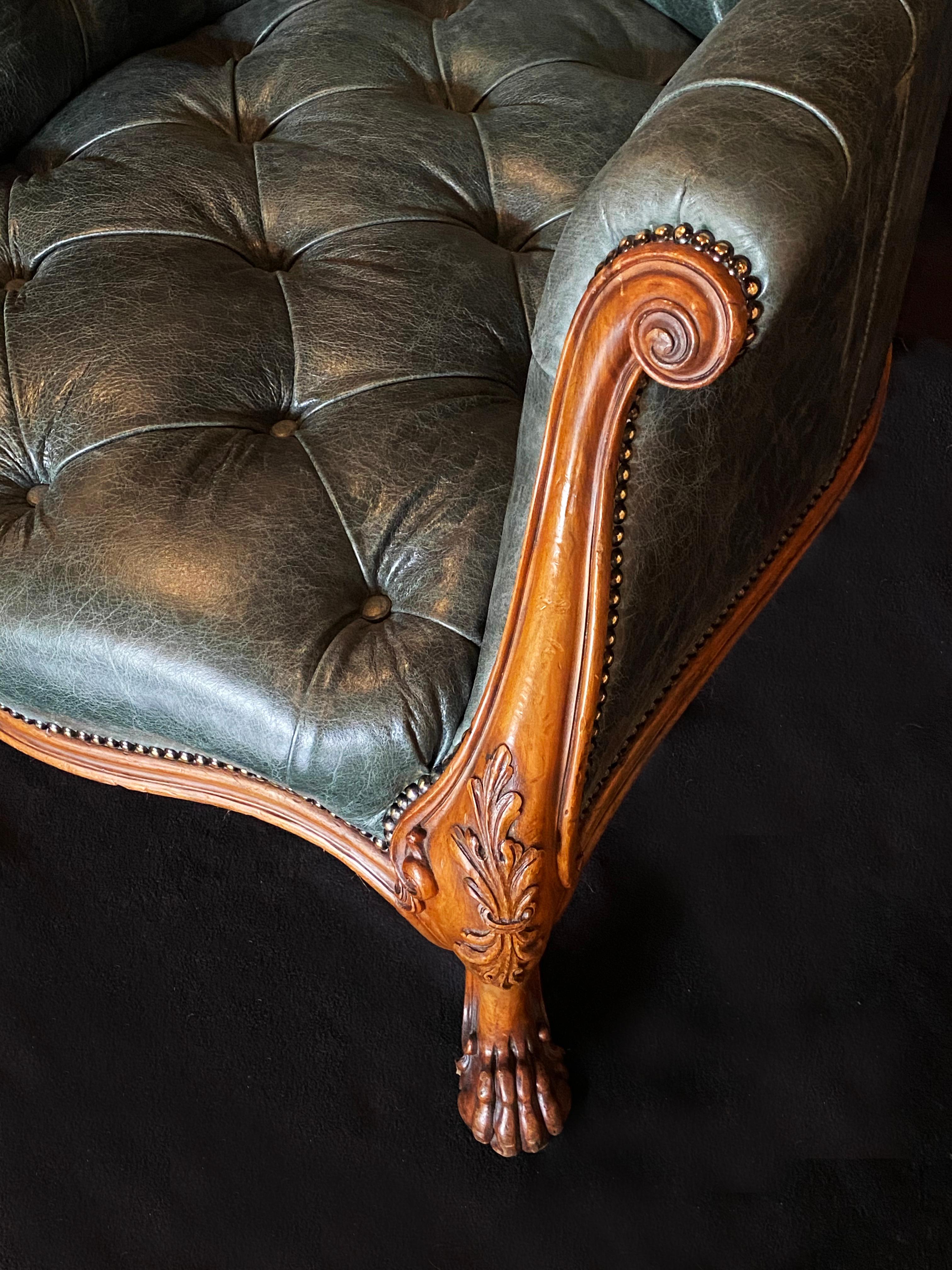 Victorian 19th Century Gillows of Lancaster Walnut & Leather Upholstered Library Arm Chair For Sale