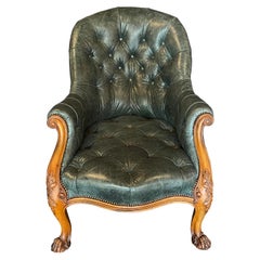 Fauteuil de bibliothèque tapissé en noyer et cuir Gillows of Lancaster du 19ème siècle