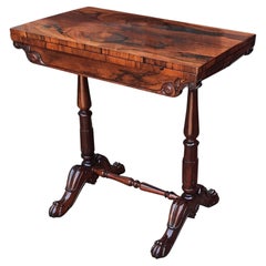 Mesa de juego y cartas con tablero giratorio de palisandro de Gillows del siglo XIX
