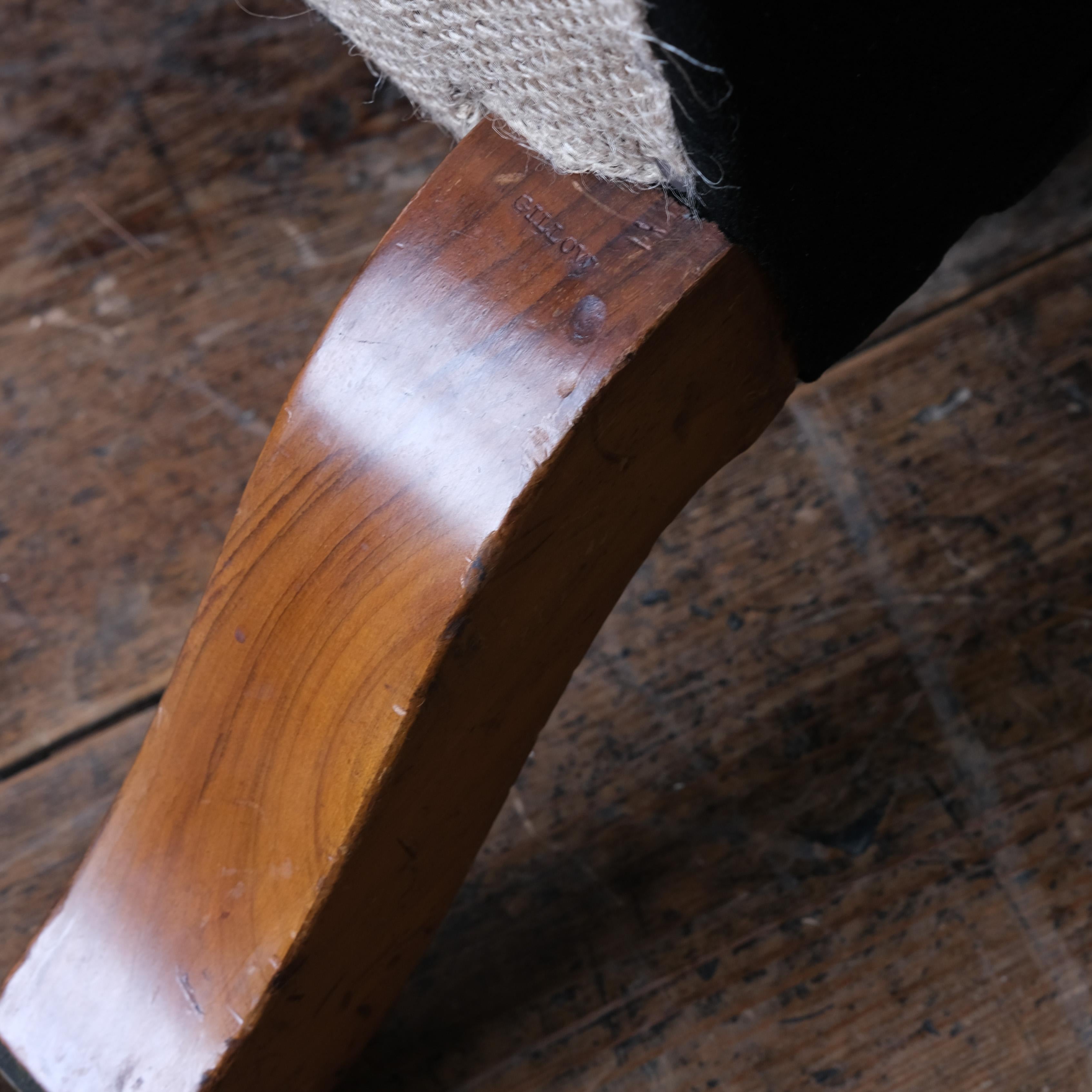 19th Century Gillows Walnut Open Armchair 14