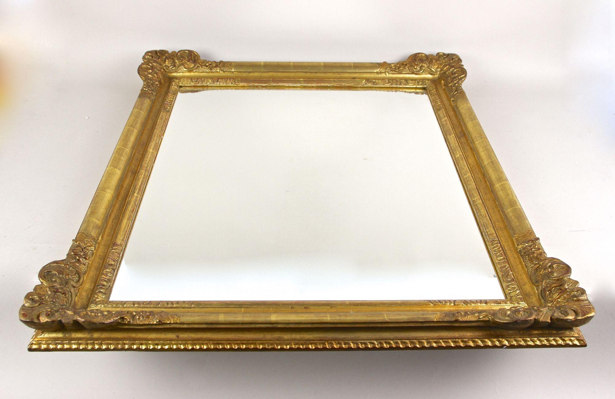 Miroir Biedermeier doré du 19e siècle, sculpté à la main, Autriche vers 1850 en vente 7