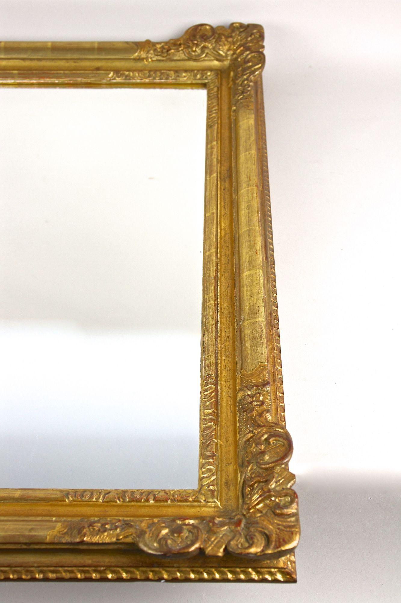 Miroir Biedermeier doré du 19e siècle, sculpté à la main, Autriche vers 1850 en vente 8