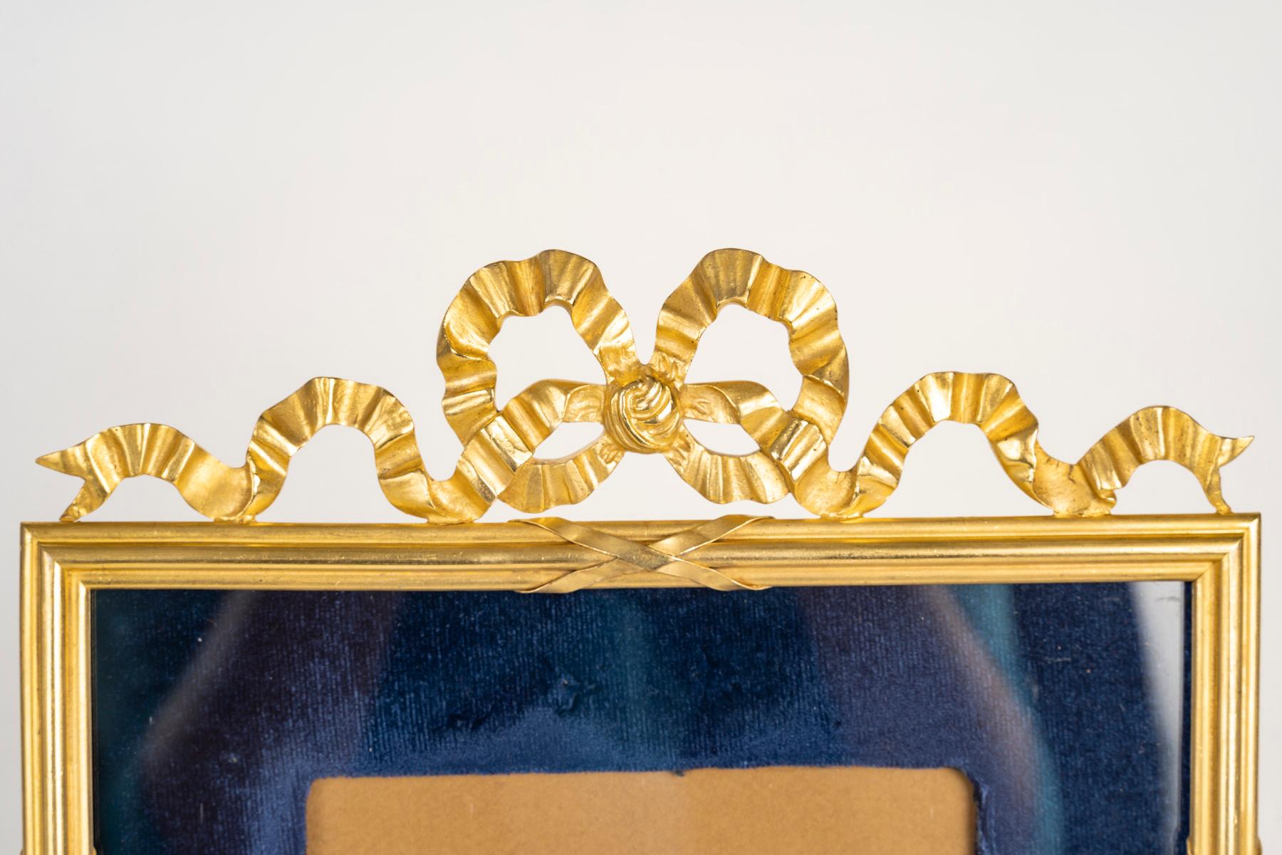 Dorato Cornice per foto in ottone dorato e tessuto blu del XIX secolo, periodo Napoleone III. in vendita