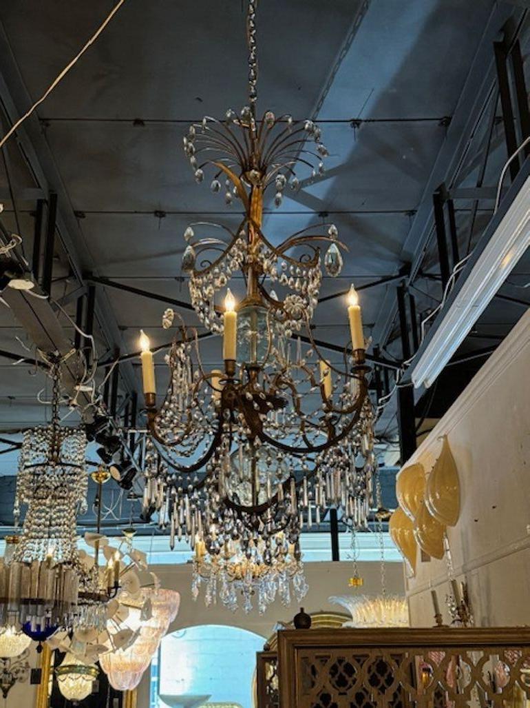 Lampadario svedese in ottone dorato e cristallo del XIX secolo in vendita 6