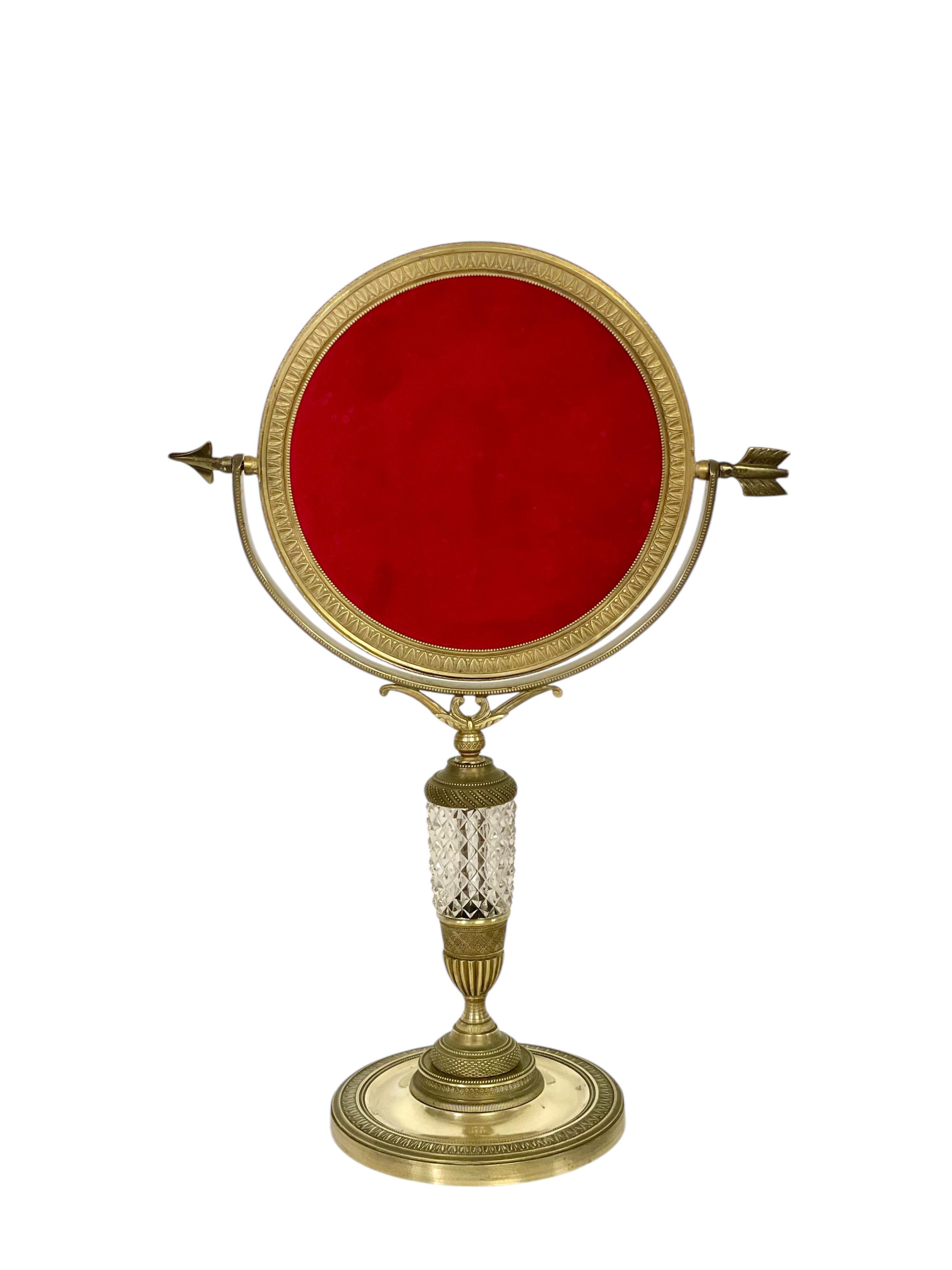 Miroir de table du XIXe siècle en bronze doré et cristal taillé en vente 3
