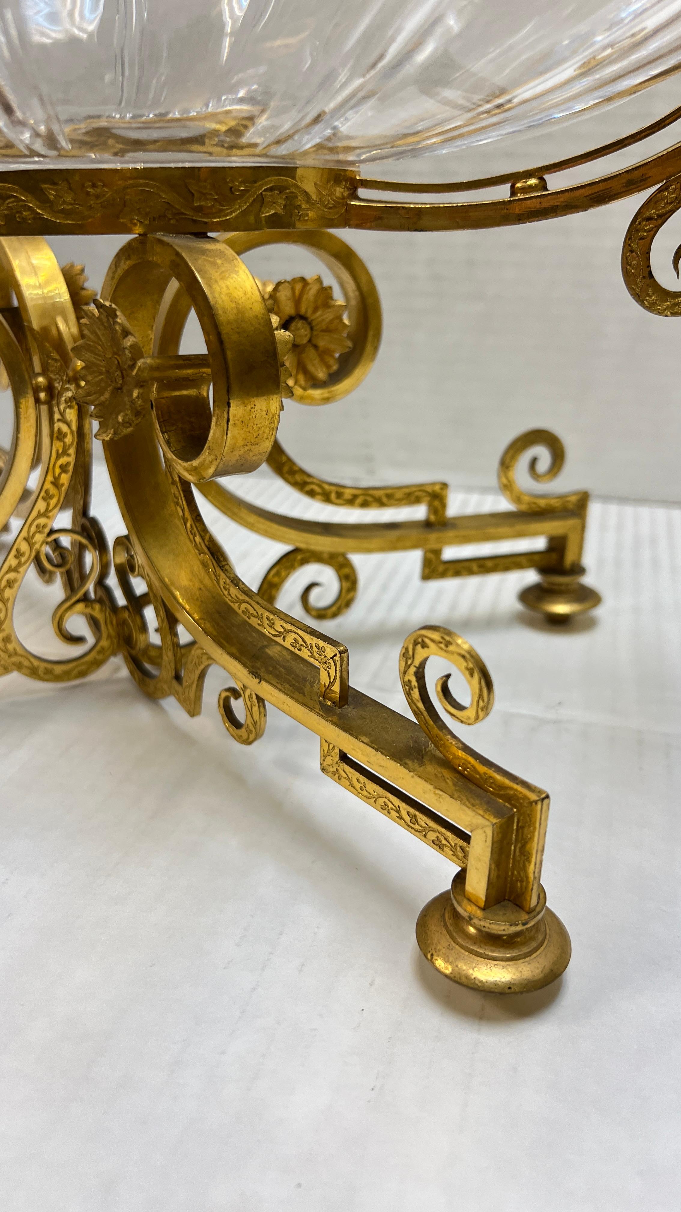 19th Century Gilt Bronze and Crystal Glass Centerpiece Attributed to Baccarat In Good Condition In New York, NY