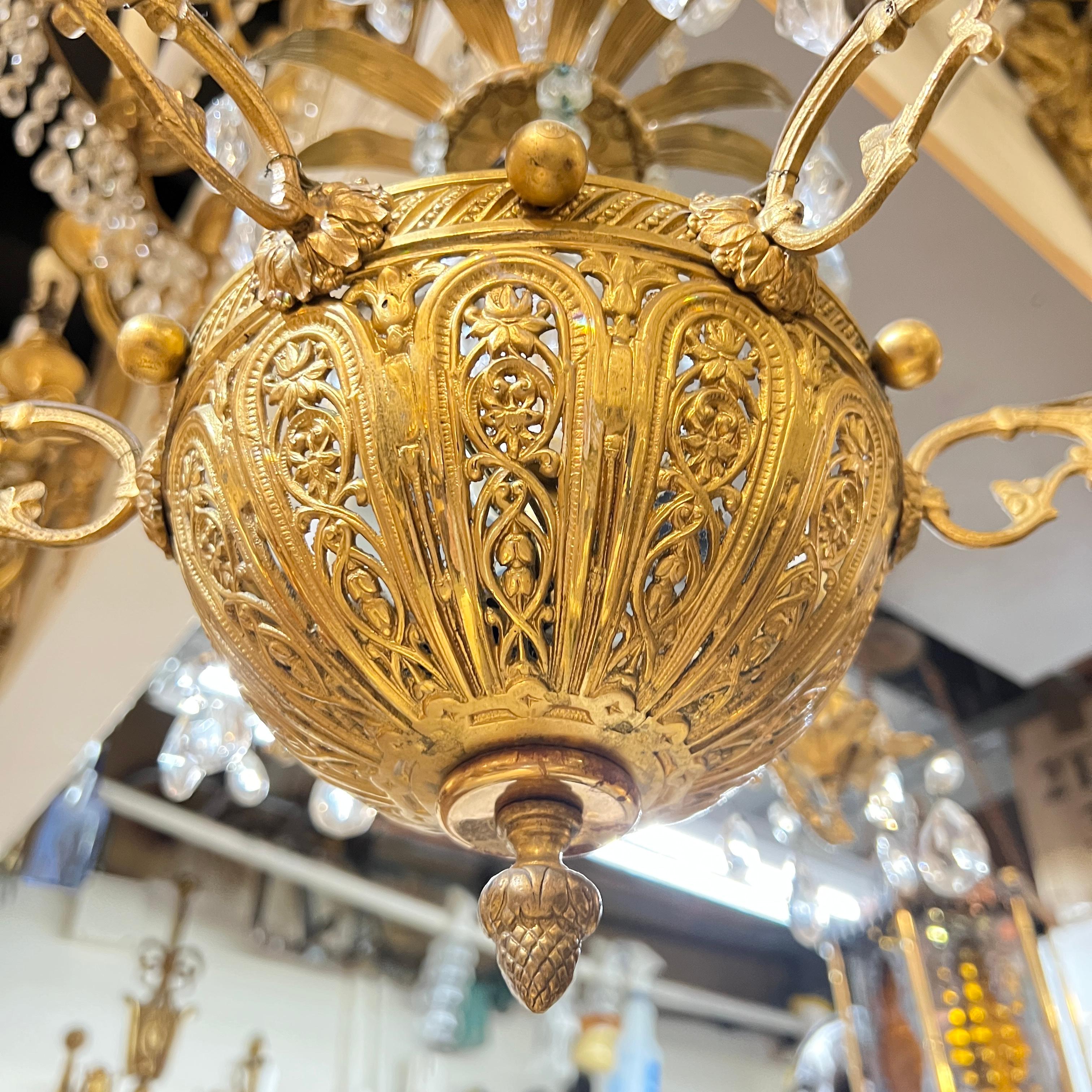 XIX secolo 19th Century Gilt Bronze and Crystal Six Light Chandelier in vendita