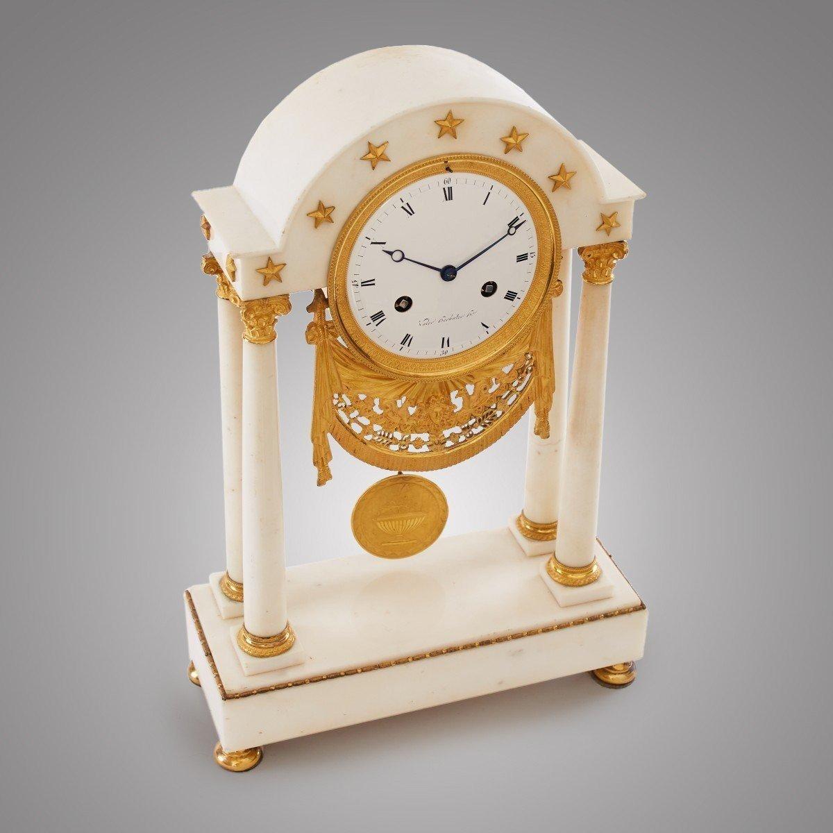 French 19th Century Gilt Bronze and White Marble Portico Clock For Sale