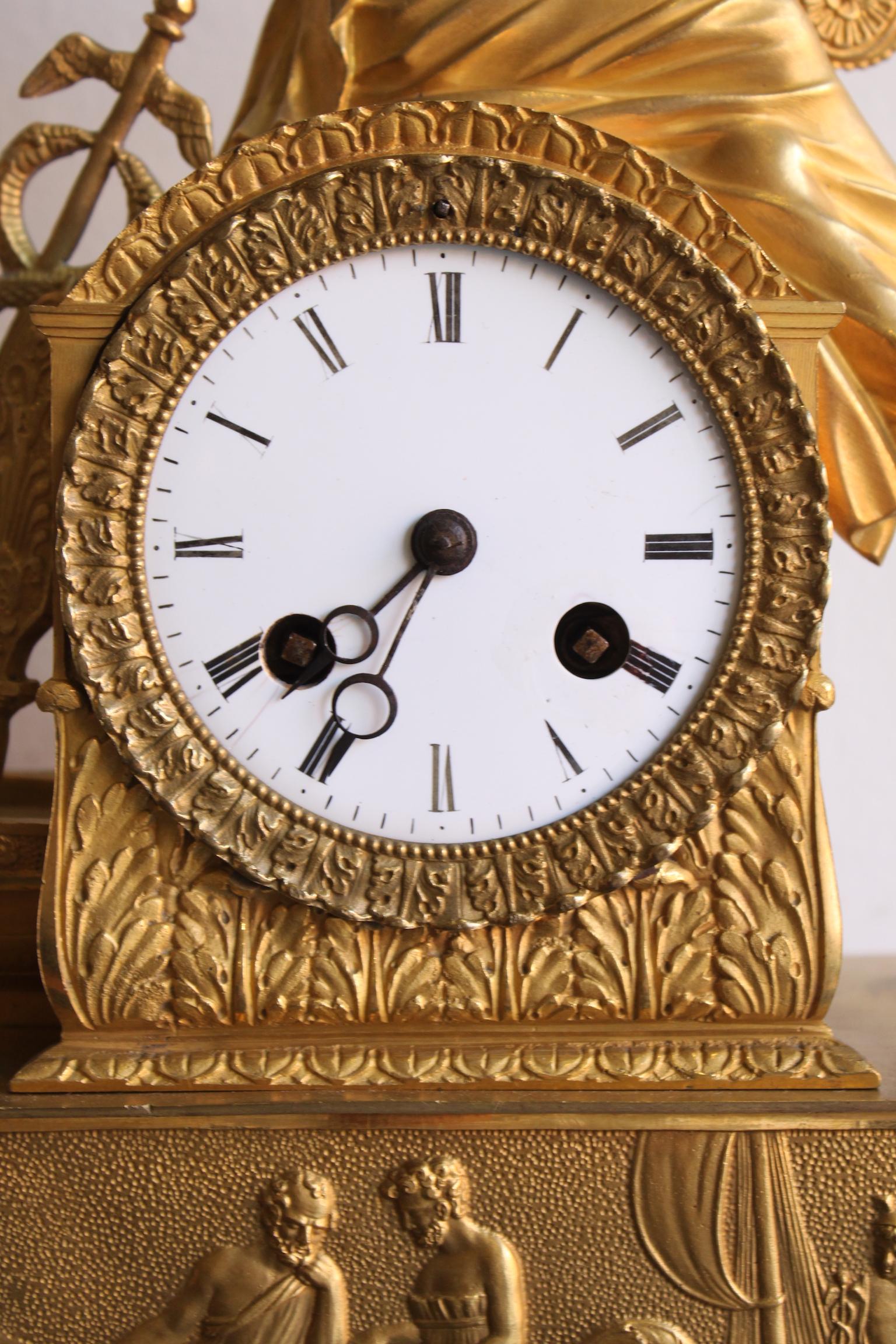 19th Century Gilt Bronze Clock For Sale 1
