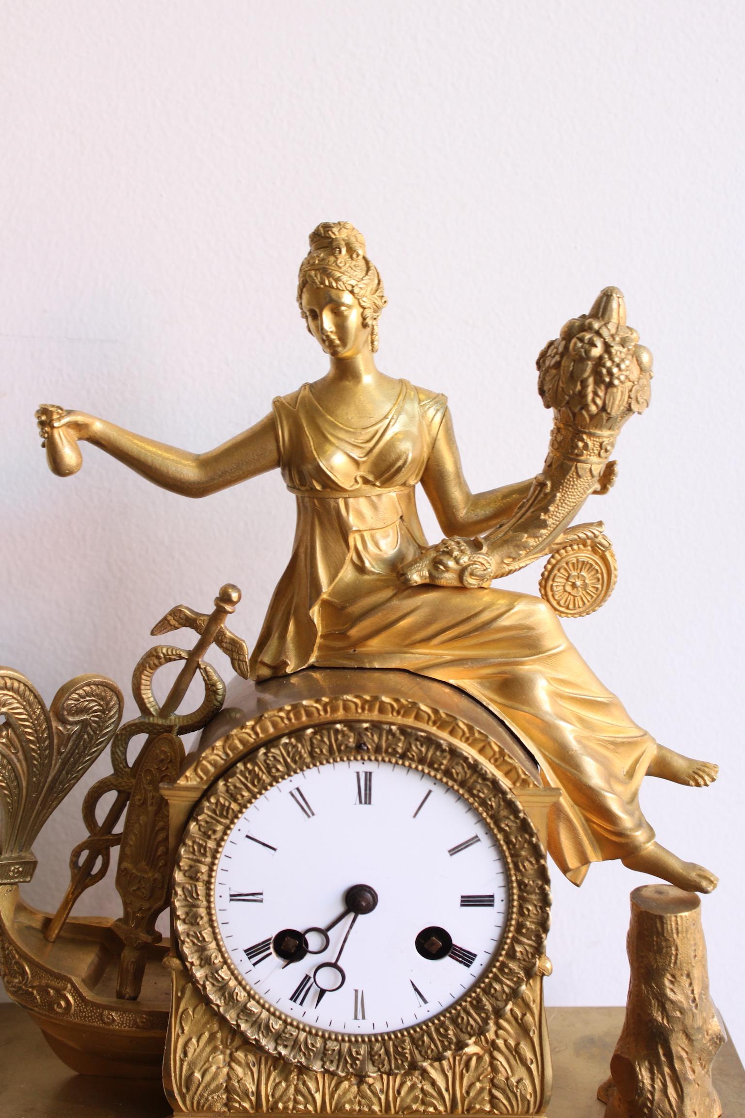 19th Century Gilt Bronze Clock For Sale 3