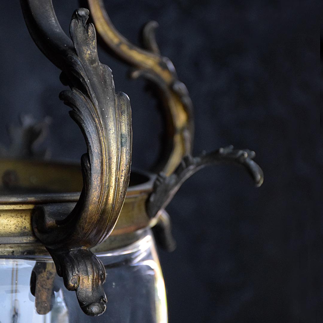 19th century gilt bronze lantern 

A truly magnificent example of French opulence from the 19th century, in the form of a gilt bronze hallway lantern. With original hand-blown glass and all features intact this wonderful example from the late 19th