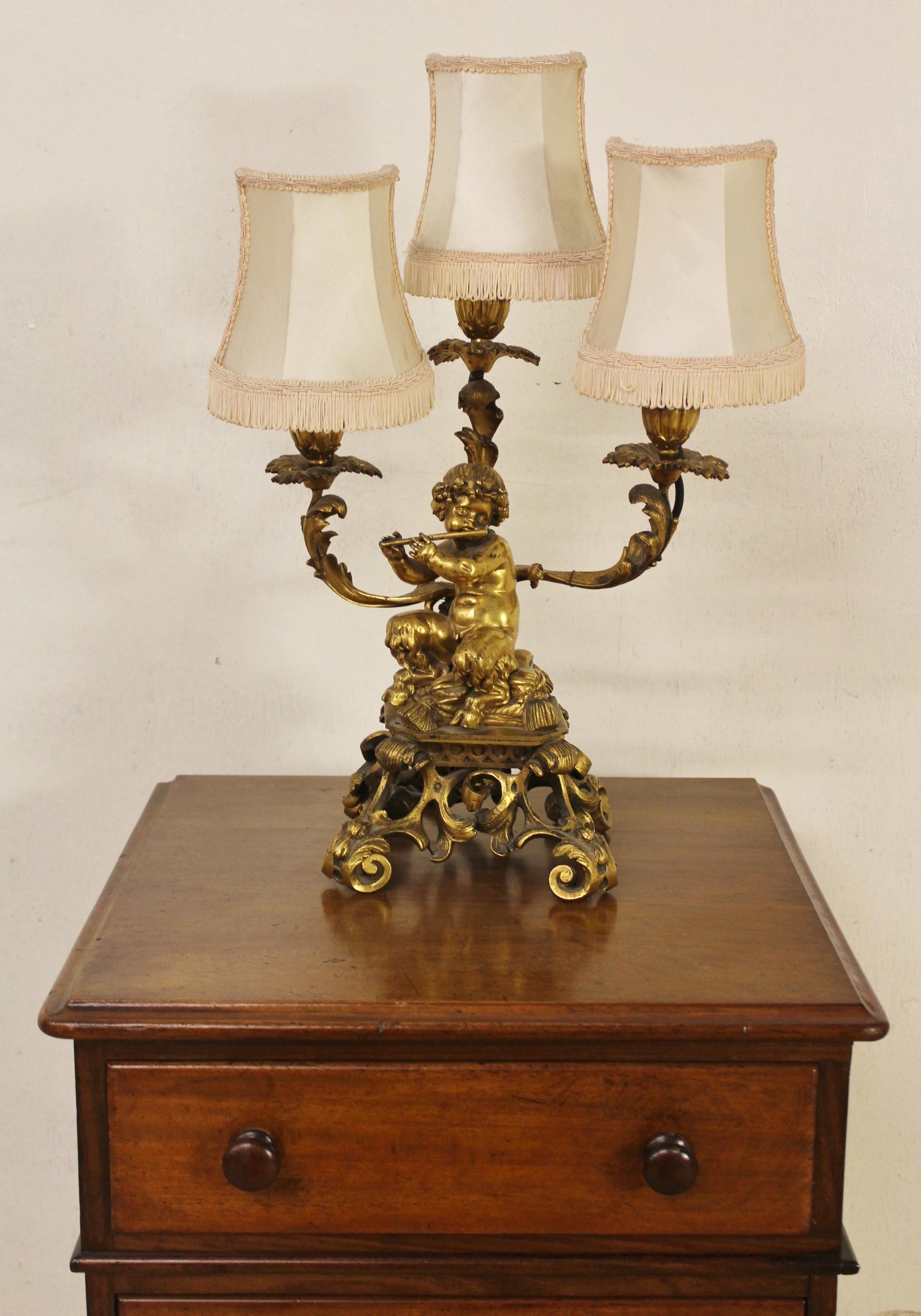 Victorian 19th Century Gilt Bronze Table Lamp For Sale