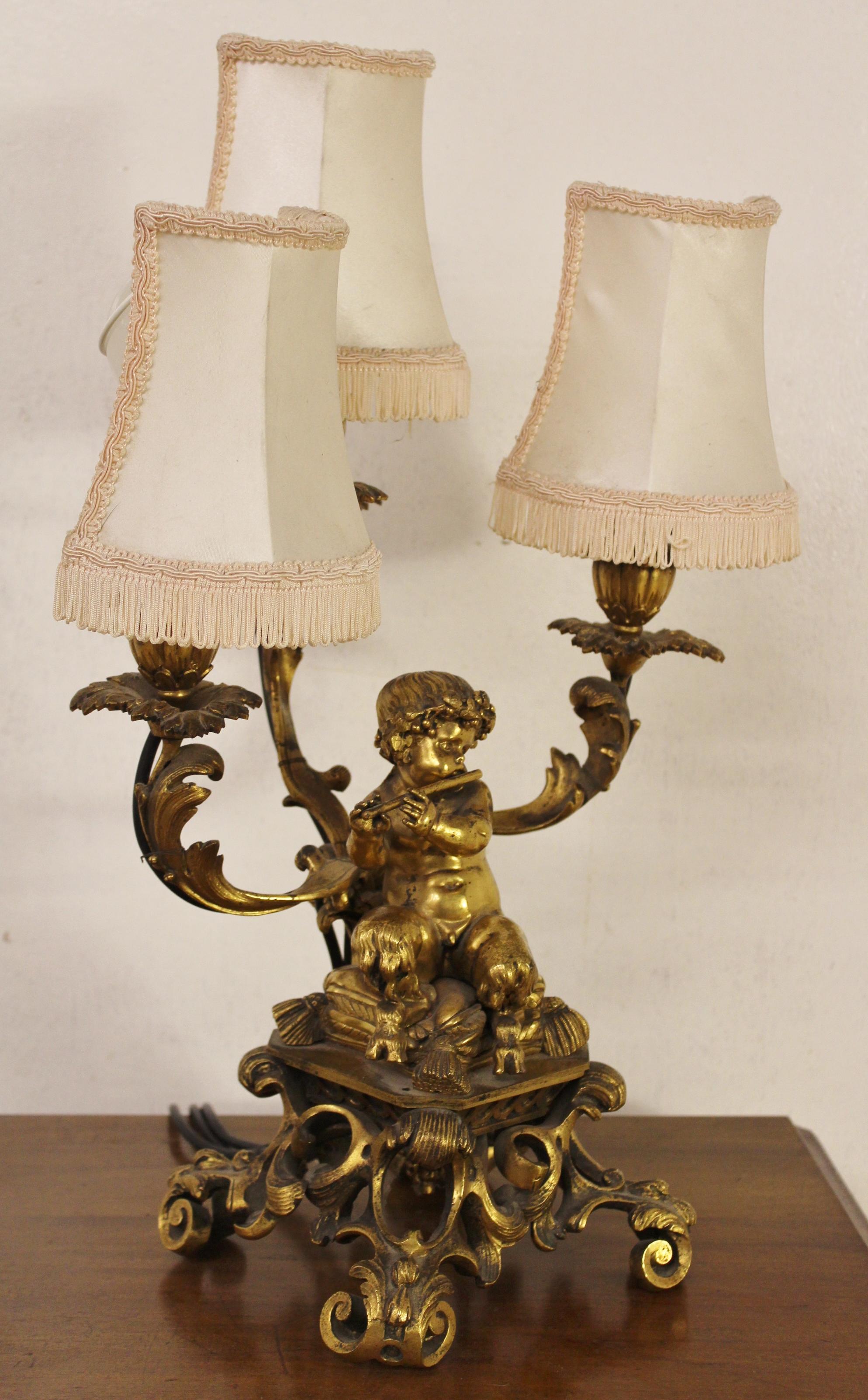 19th Century Gilt Bronze Table Lamp For Sale 1