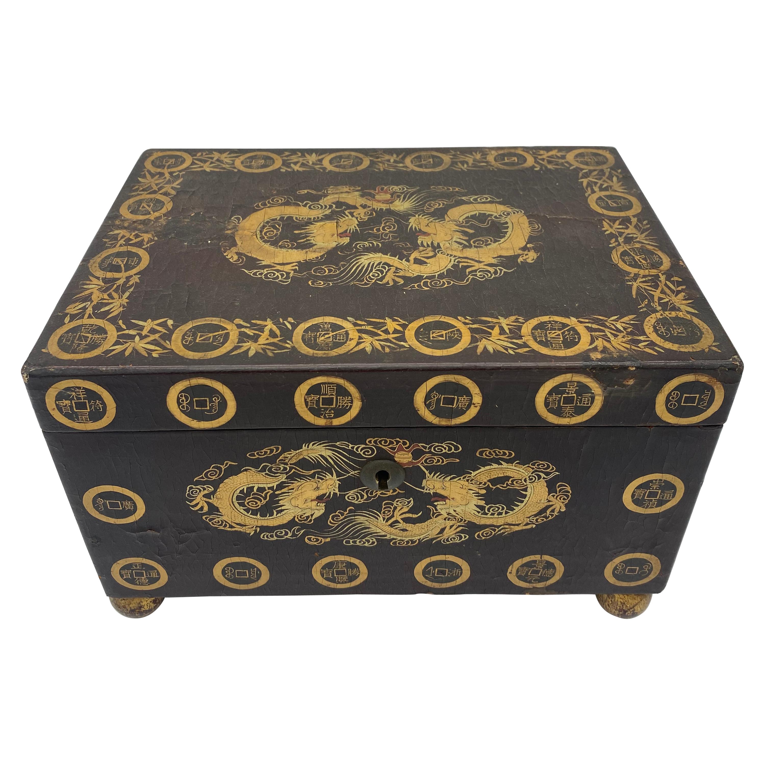 19th Century Gilt Chinese Lacquer Tea Caddy
