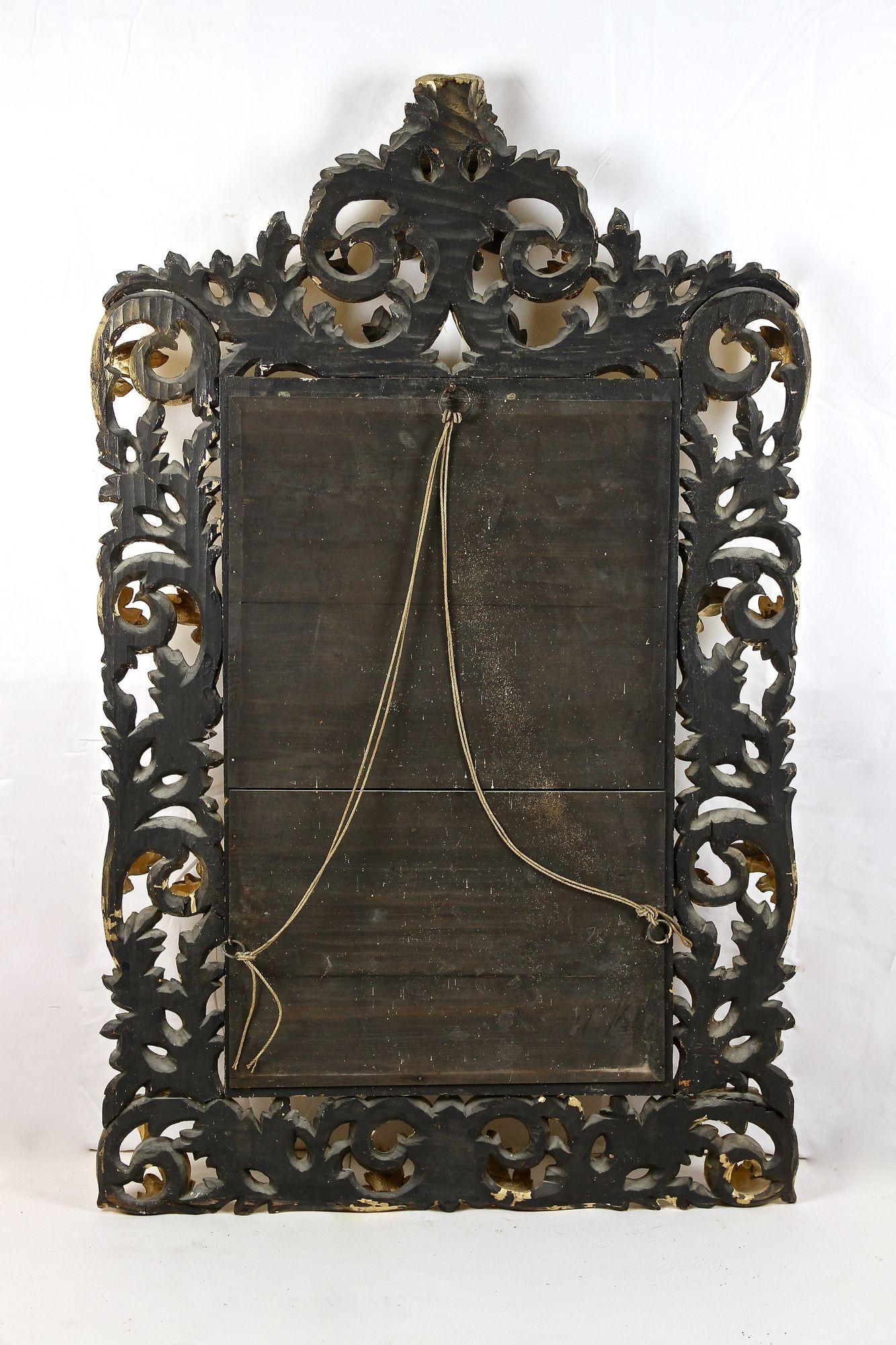 Vergoldeter Florentine-Spiegel des 19. Jahrhunderts, durchbrochen gearbeitet, Italien um 1890 im Angebot 6