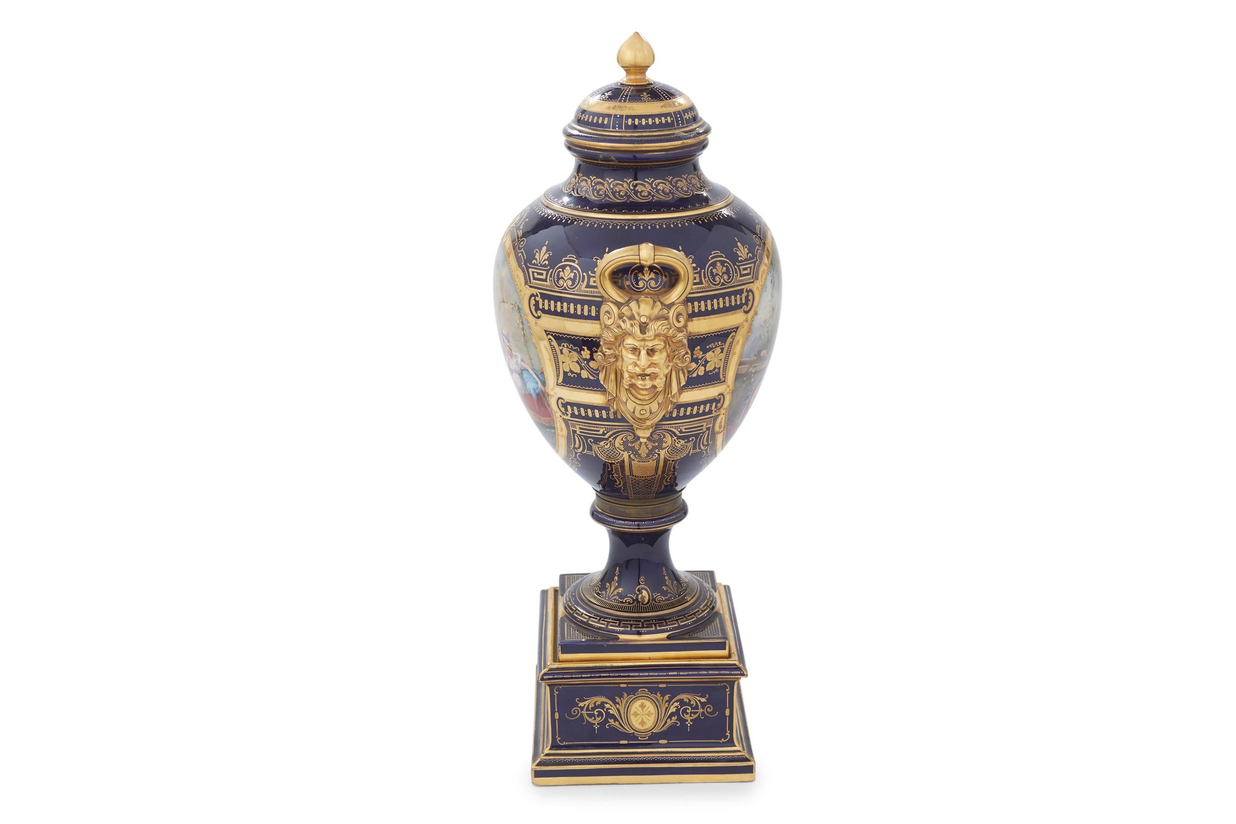 European 19th Century Gilt Gold Decorative Covered Urn For Sale
