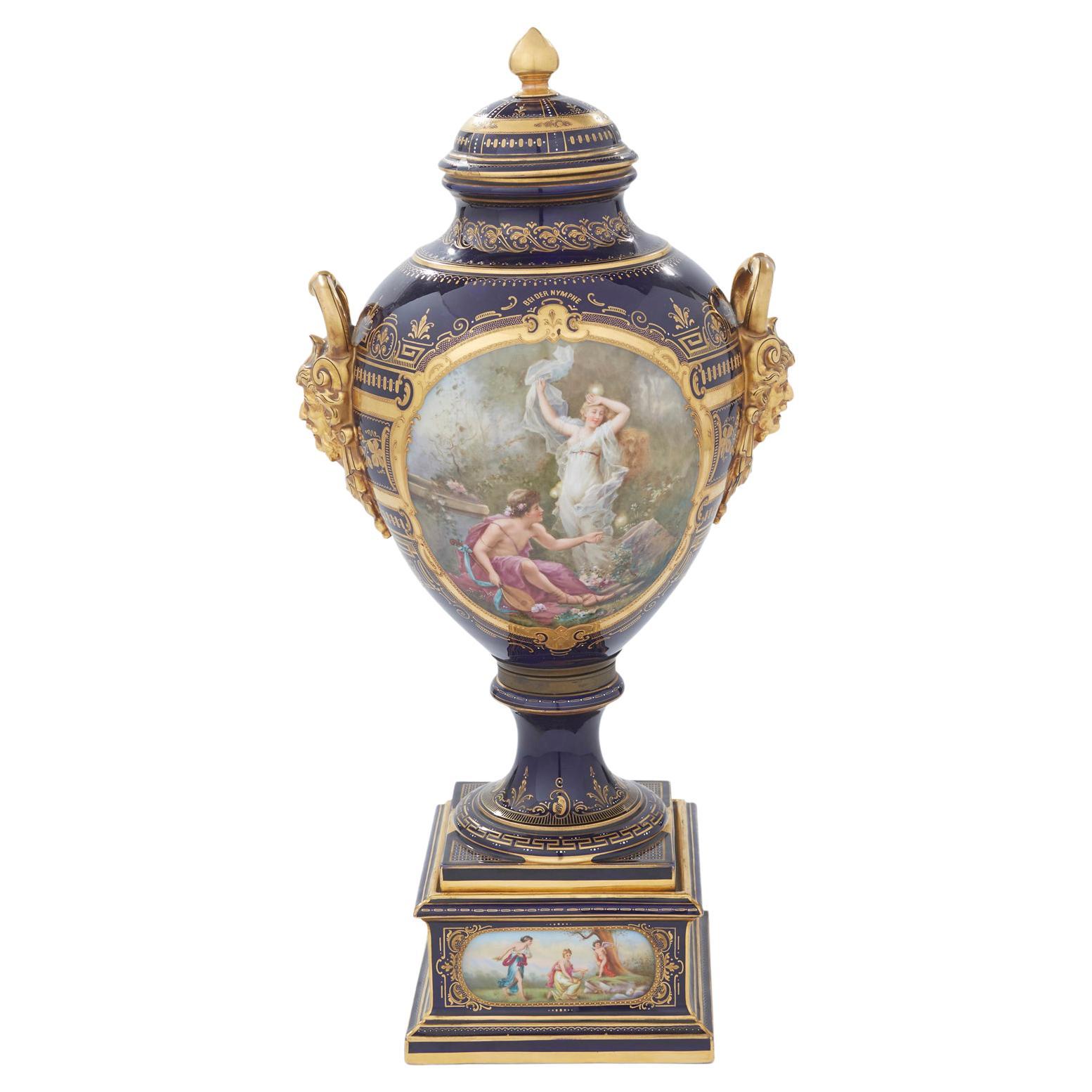 Dekorative abgedeckte Urne aus vergoldetem Gold, 19. Jahrhundert