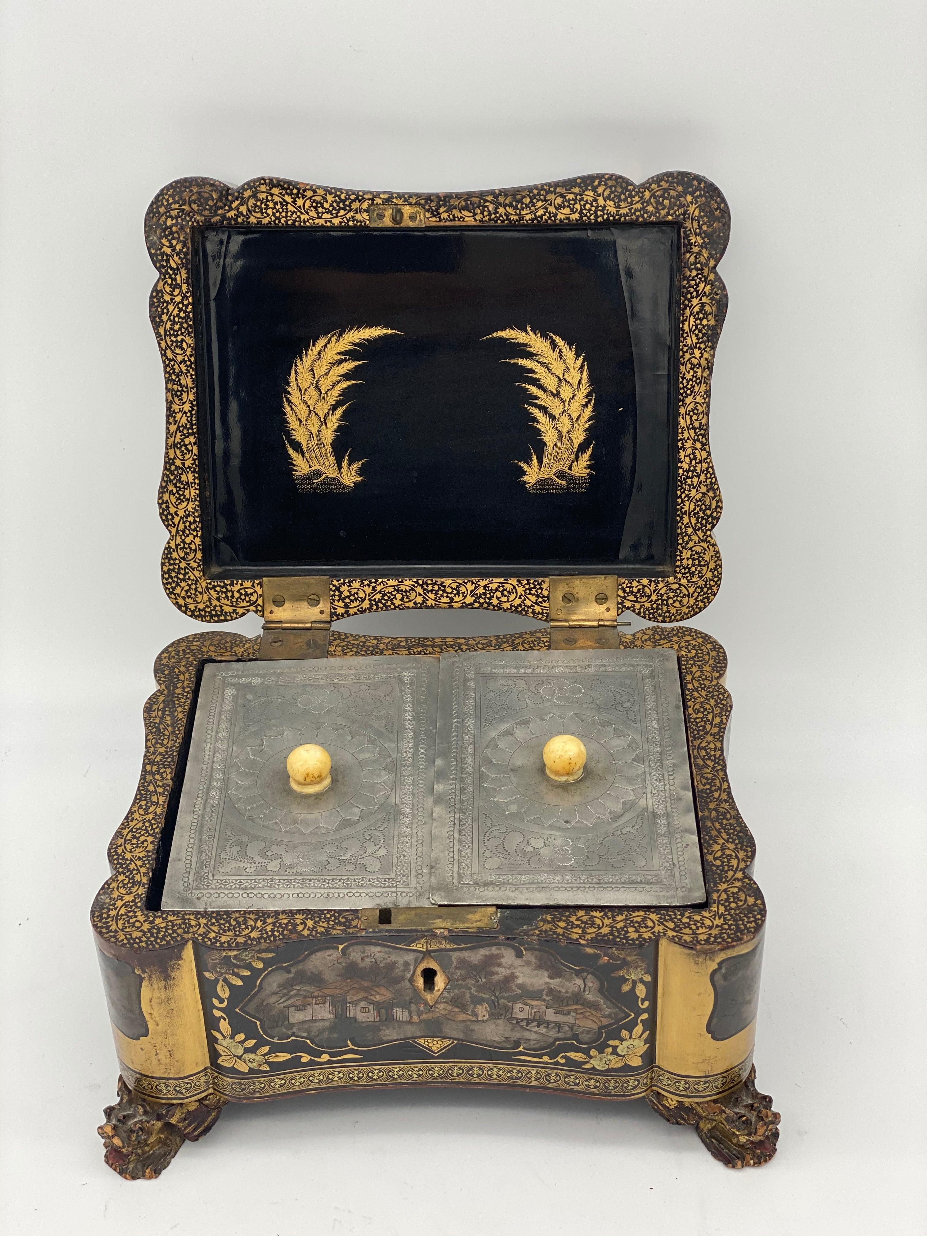 19th Century Gilt Lacquer Chinese Tea Caddy For Sale 7