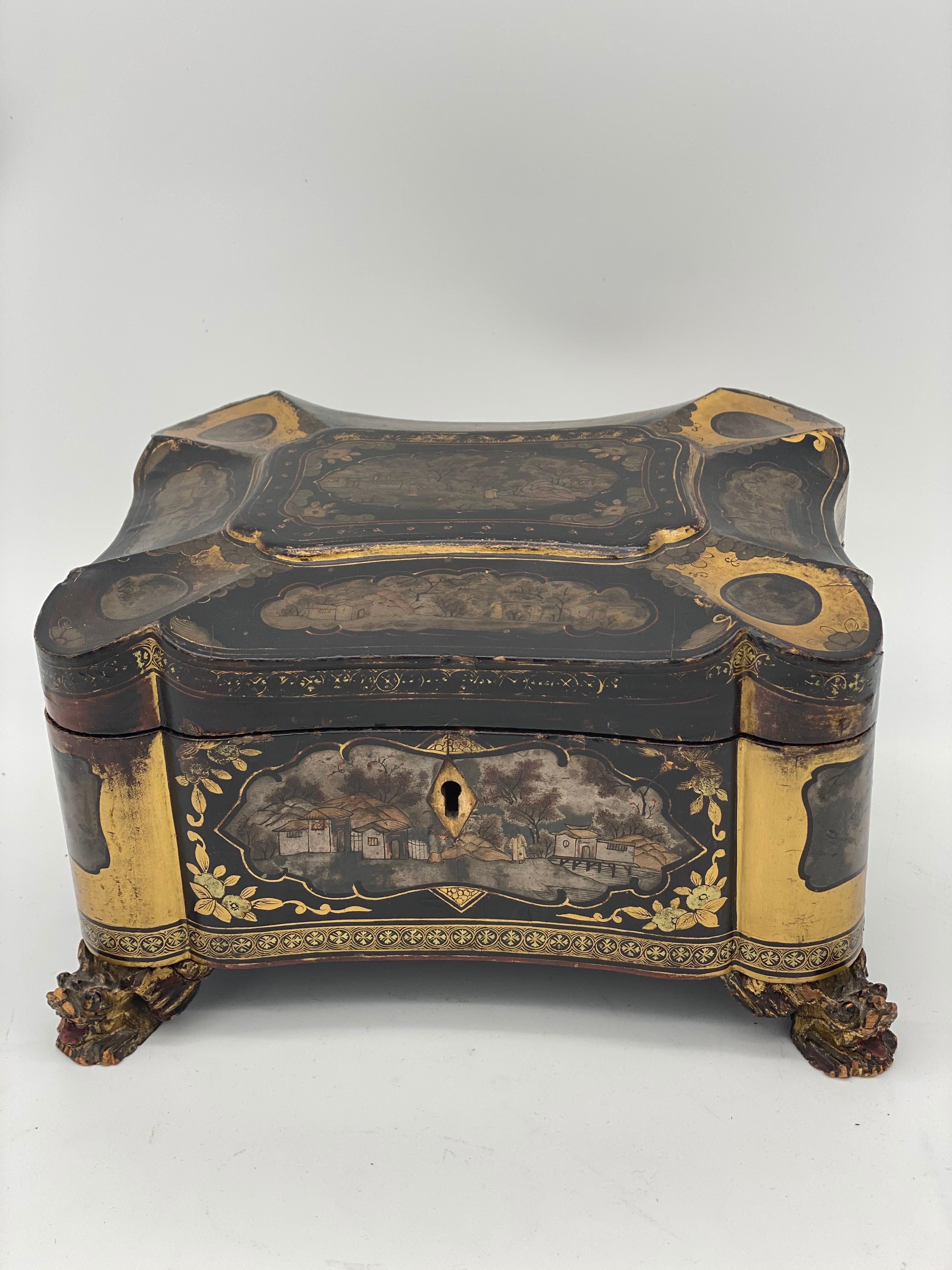 Qing 19th Century Gilt Lacquer Chinese Tea Caddy For Sale