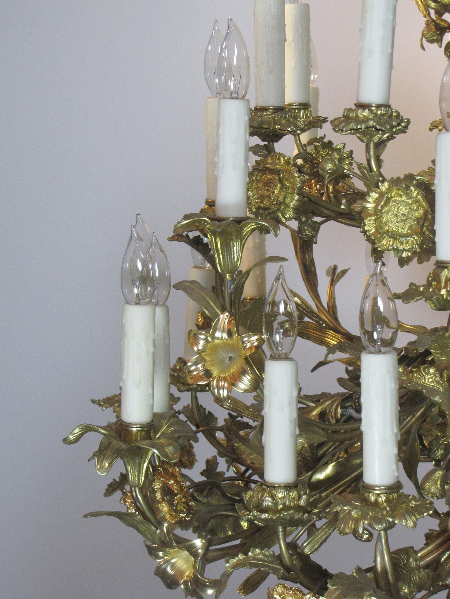 Rococo Revival 19th Century Gilt Lily and Flower Chandelier For Sale
