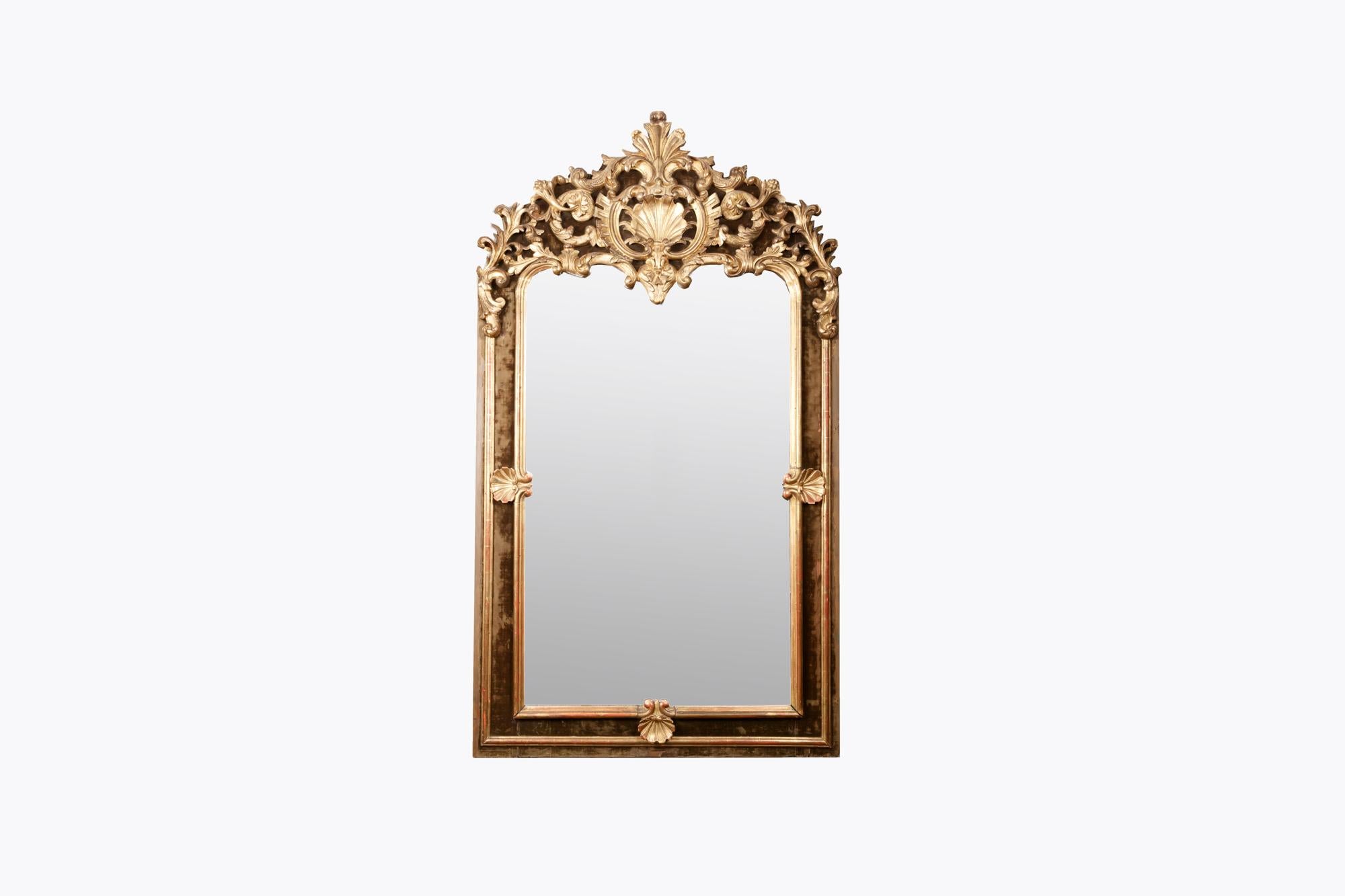 Regency Miroir d'trumeau doré du 19ème siècle avec bordure en velours en vente