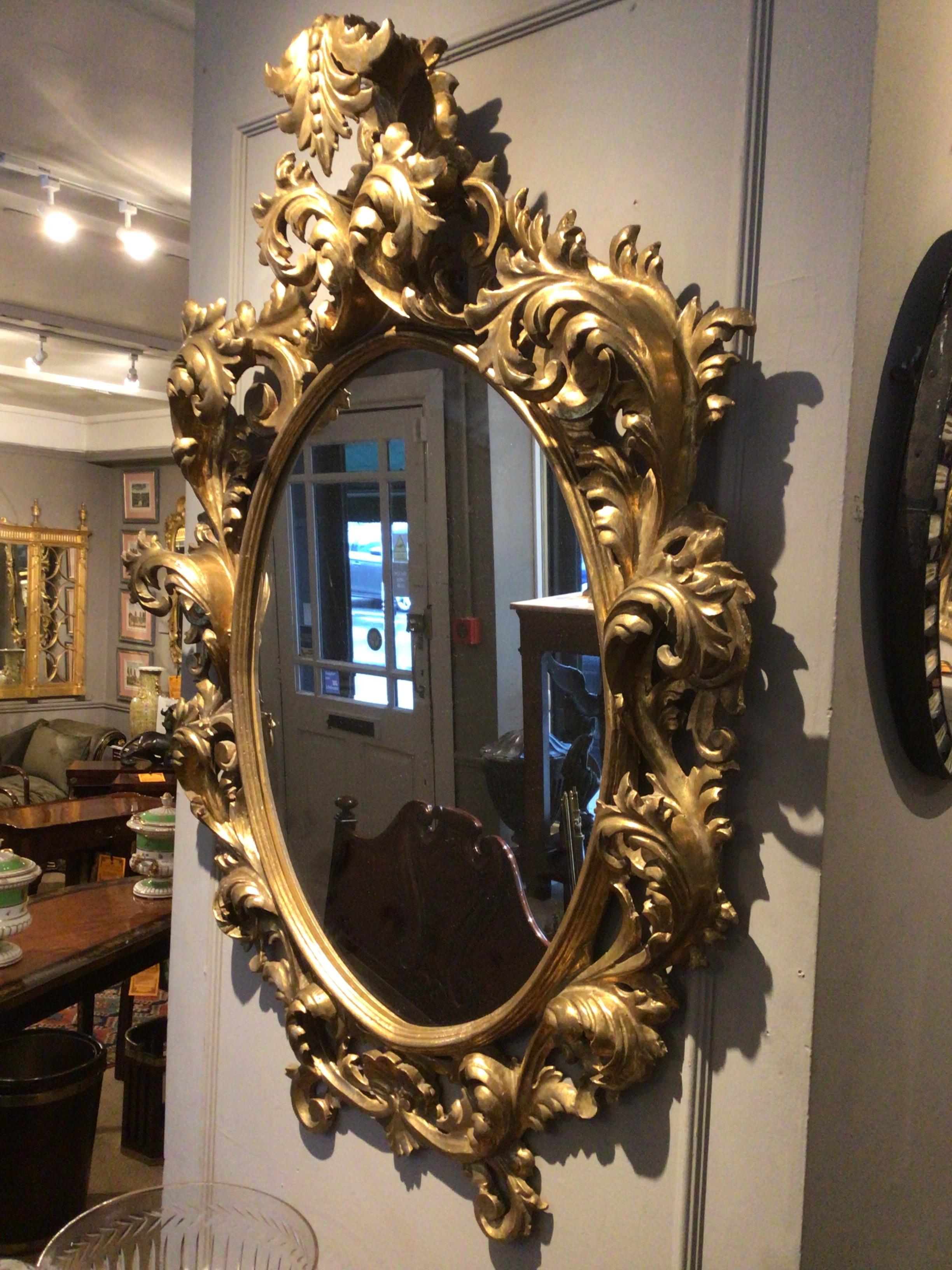 19th Century Gilt Rococo-style Wall Mirror In Excellent Condition For Sale In Dublin 8, IE
