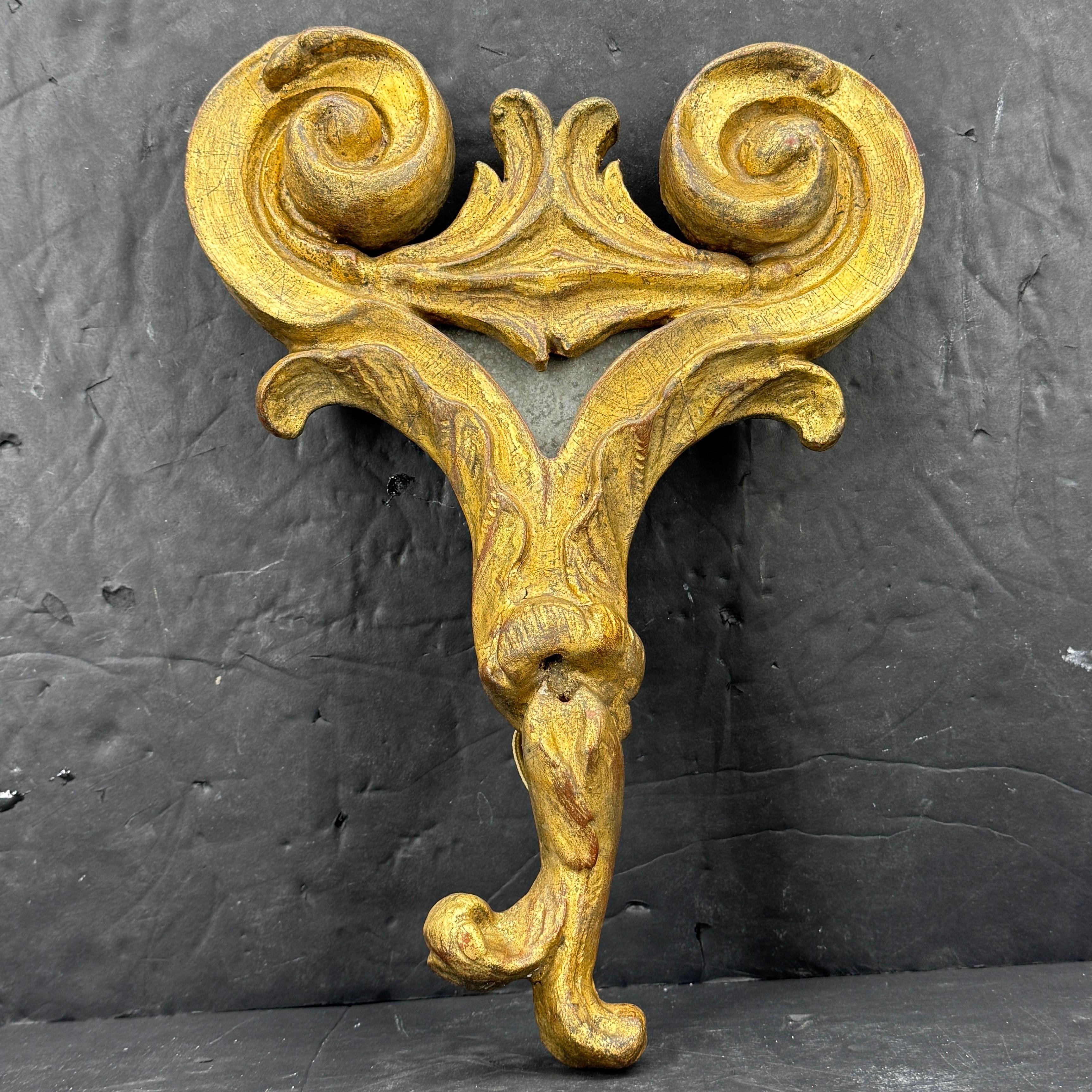 Rococo Sculpture architecturale du XIXe siècle en fragments de Wood doré, France en vente