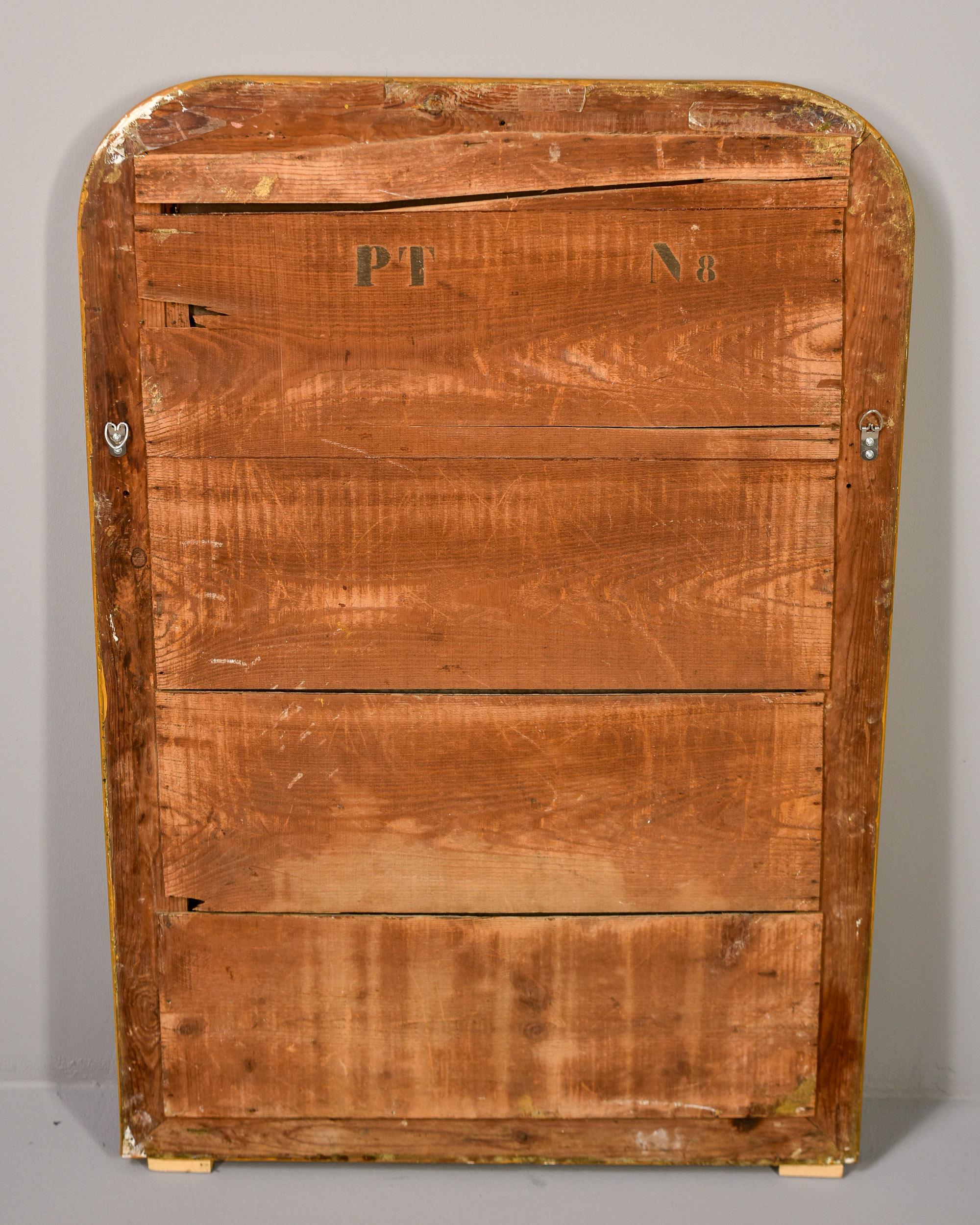 Siglo XIX Madera Dorada  Marco Espejo Louis Philippe con Esquinas Decoradas en venta 8
