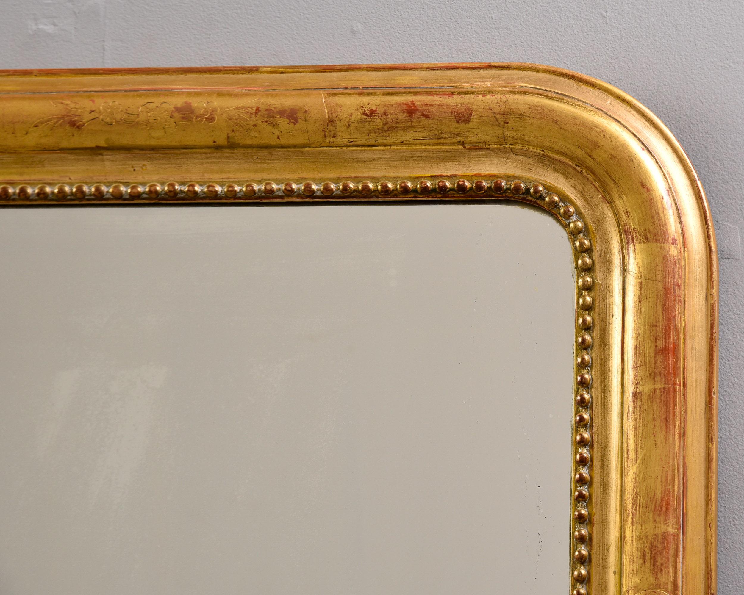 Siglo XIX Madera Dorada  Marco Espejo Louis Philippe con Esquinas Decoradas en Bueno estado para la venta en Troy, MI